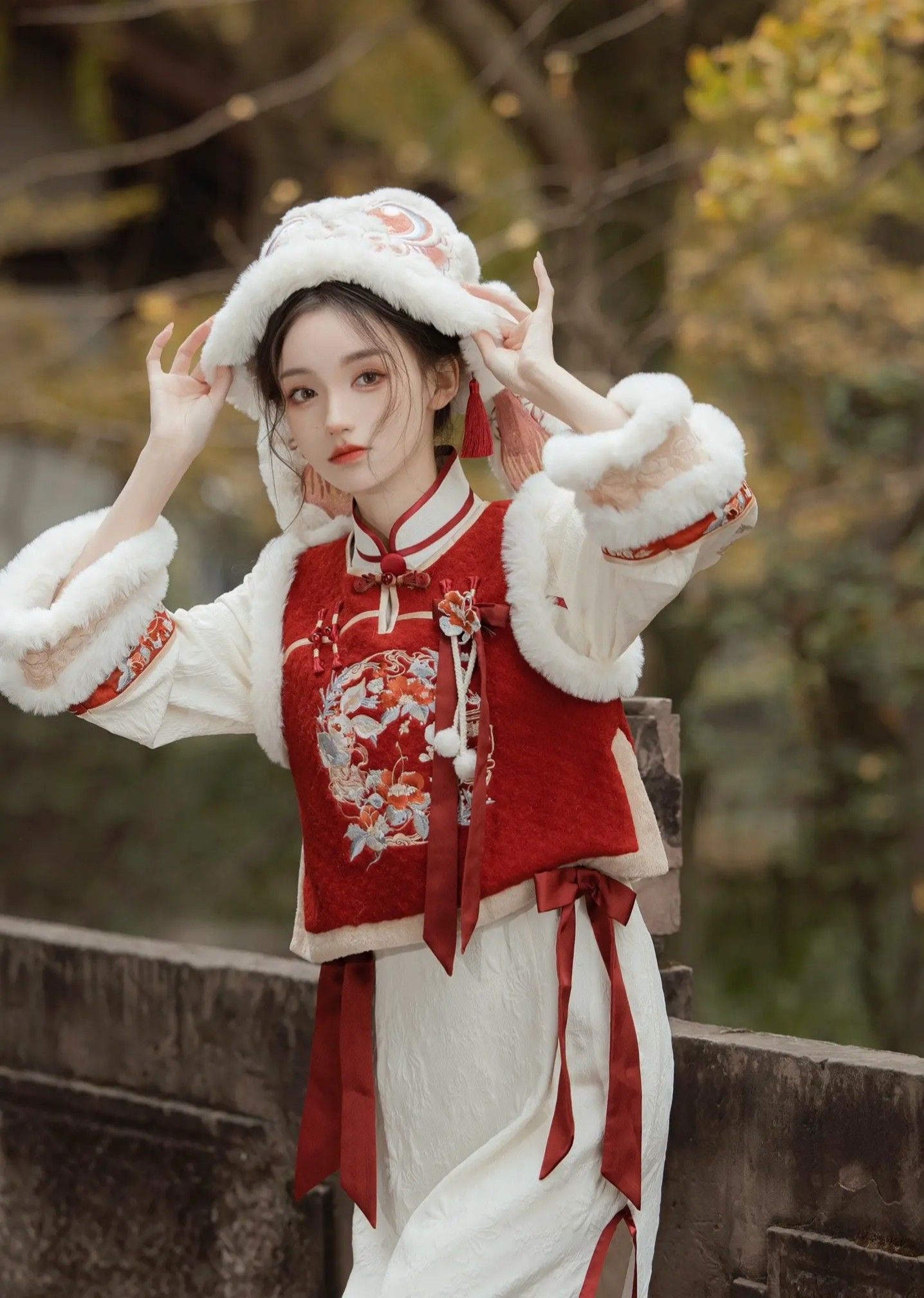 Hanfu-Style Bags:Embracing Traditional Beauty with Large-Capacity Convenience Hanfu-Style Bags:Embracing Traditional Beauty with Large-Capacity Convenience