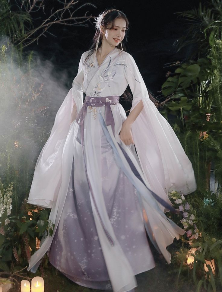 Introducing the Beauty of Hanfu Headdress for Children Introducing the Beauty of Hanfu Headdress for Children