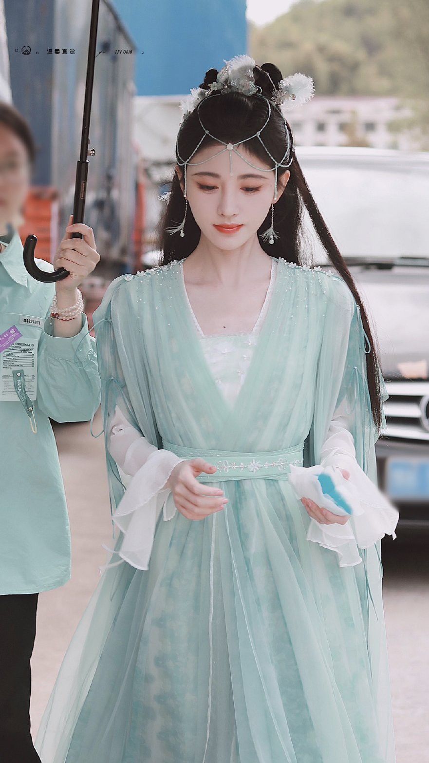 Elegant Xiaoxiang Style Qipao Set:A Blend of Tradition and Modernity Elegant Xiaoxiang Style Qipao Set:A Blend of Tradition and Modernity