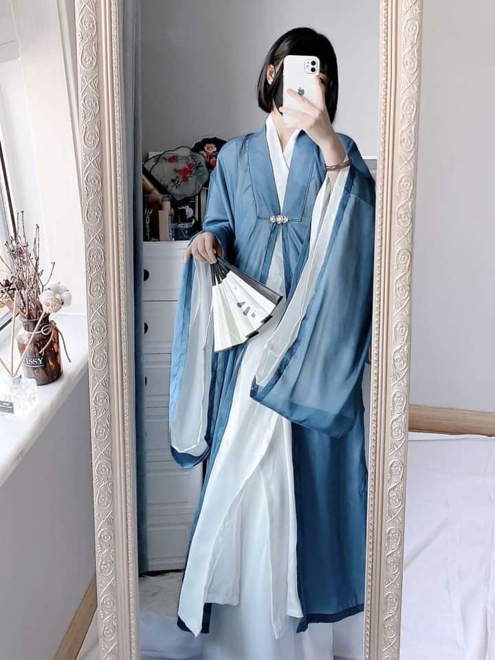 The Mini-Sized World of Guangzhous Shisanxing Ma-Mian Skirts The Mini-Sized World of Guangzhous Shisanxing Ma-Mian Skirts