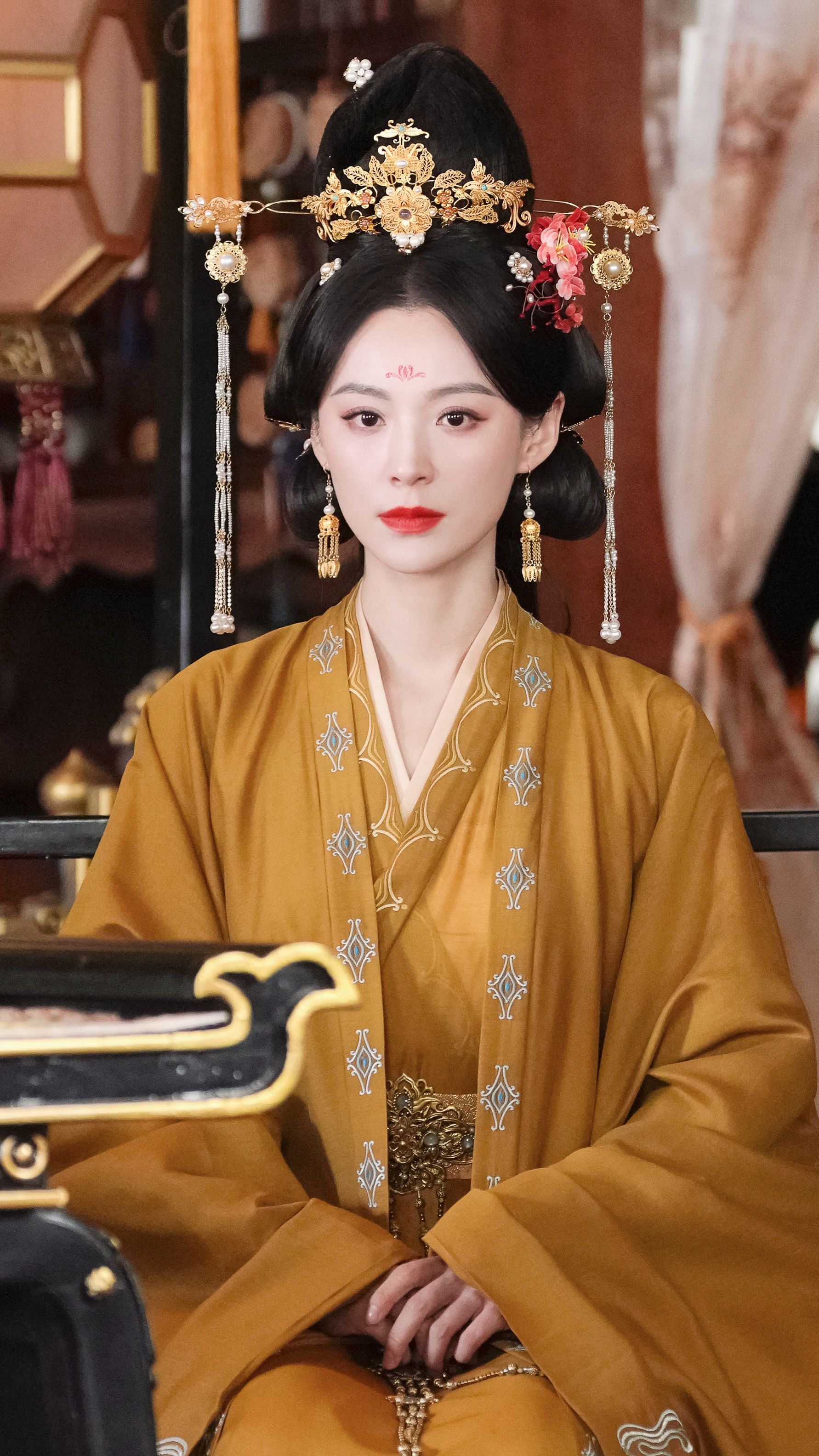 The Hairstyles of Ming Dynasty Hanfu:A Detailed Exploration