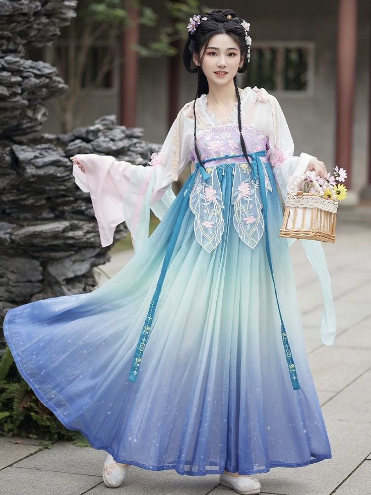 Summer Girls Cheongsam Skirt:The Rise of Traditional Chinese Fashion in the World of Maomin Skirts Summer Girls Cheongsam Skirt:The Rise of Traditional Chinese Fashion in the World of Maomin Skirts