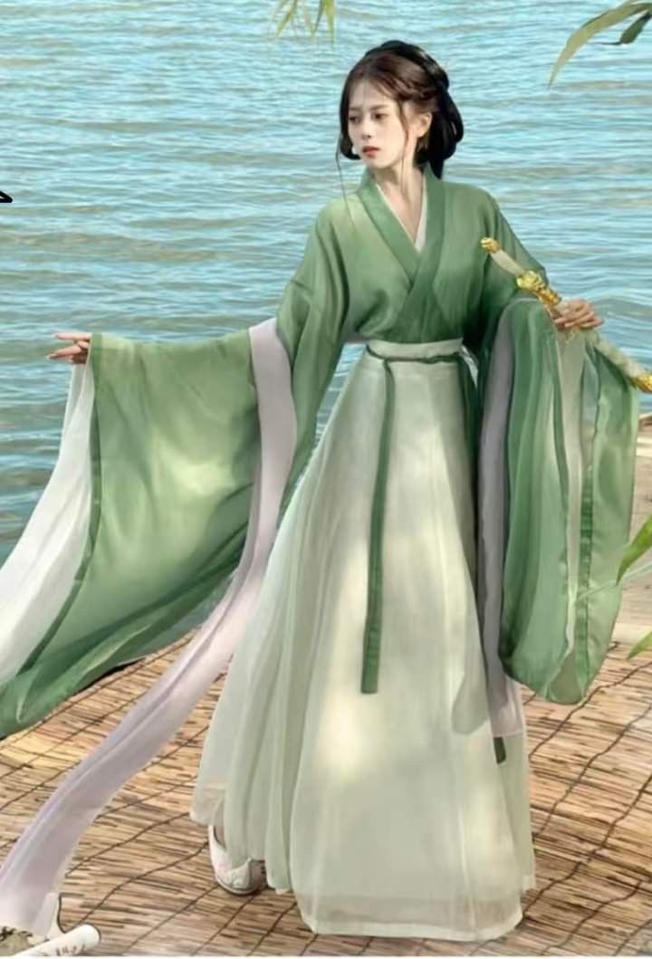 Summer Style of Horseface Skirt:A Blend of Tradition and Fashion