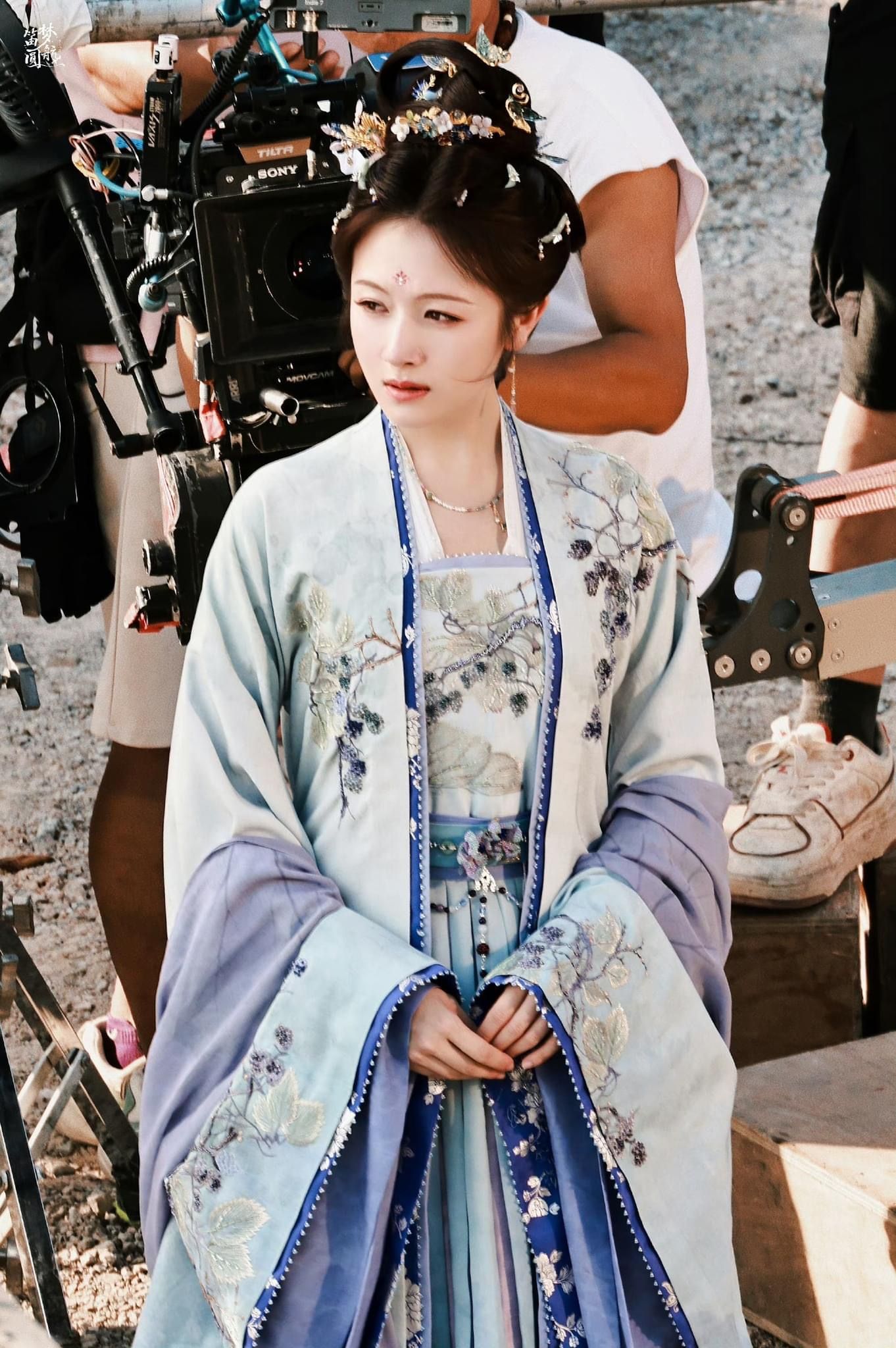 The Rise of Hanfu Knapsacks:A Cultural Journey into Traditional Chinese Fashion