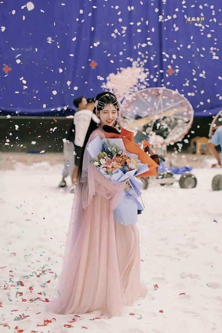 Chinese-Style Super-Ethereal Hanfu in a Blush of Pink Chinese-Style Super-Ethereal Hanfu in a Blush of Pink