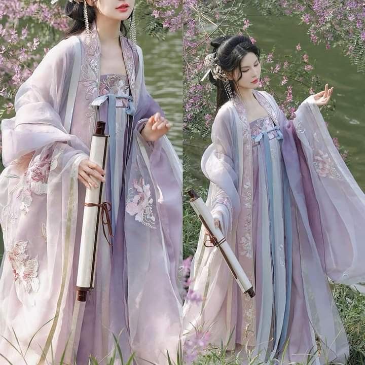 The Splendor of Cheongsam and Parasol Dance The Splendor of Cheongsam and Parasol Dance