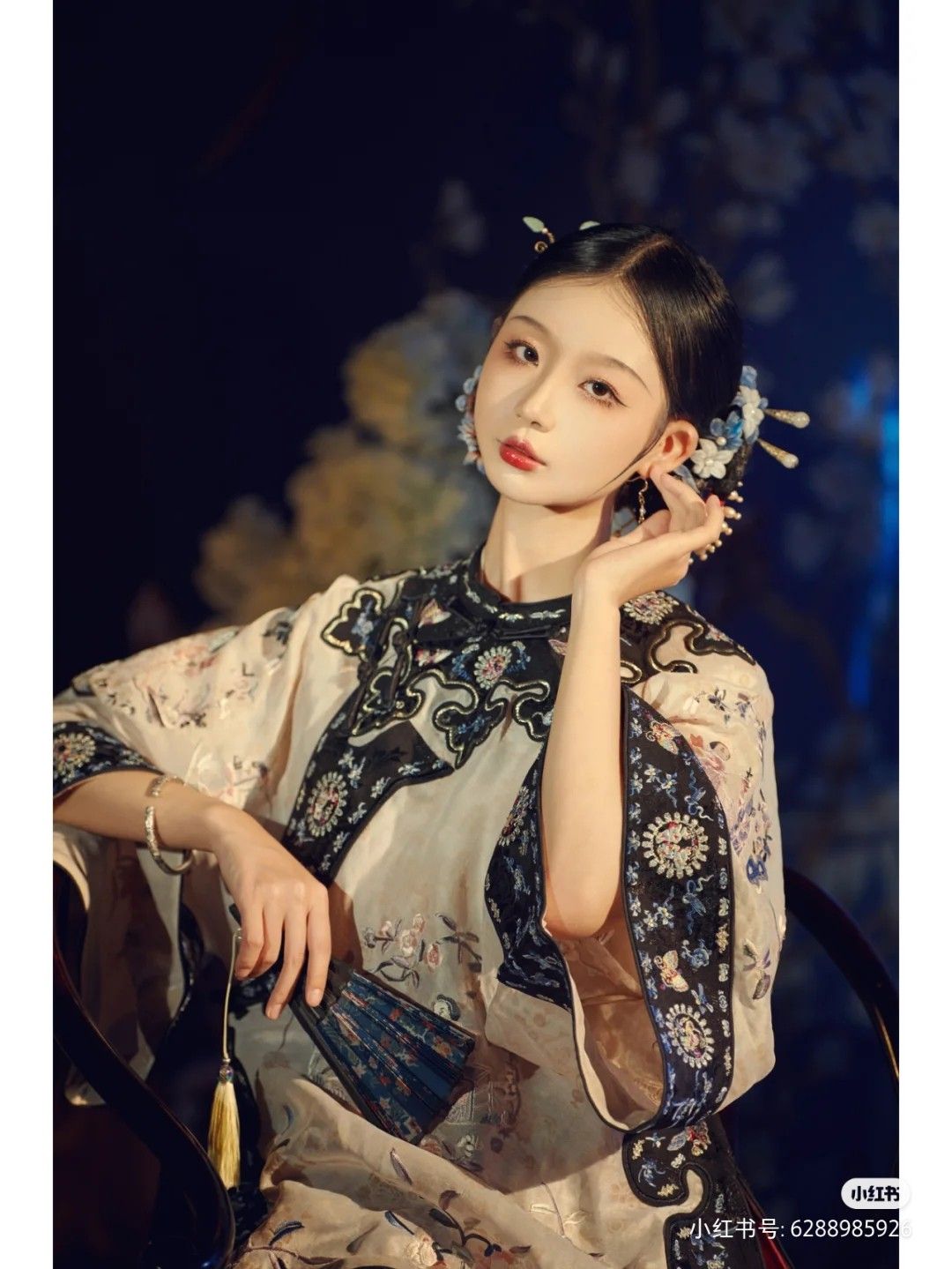 Winter Childrens Hanfu Tang Costume The Splendor of Traditional Chinese Attire for Little Girls Winter Childrens Hanfu Tang Costume The Splendor of Traditional Chinese Attire for Little Girls