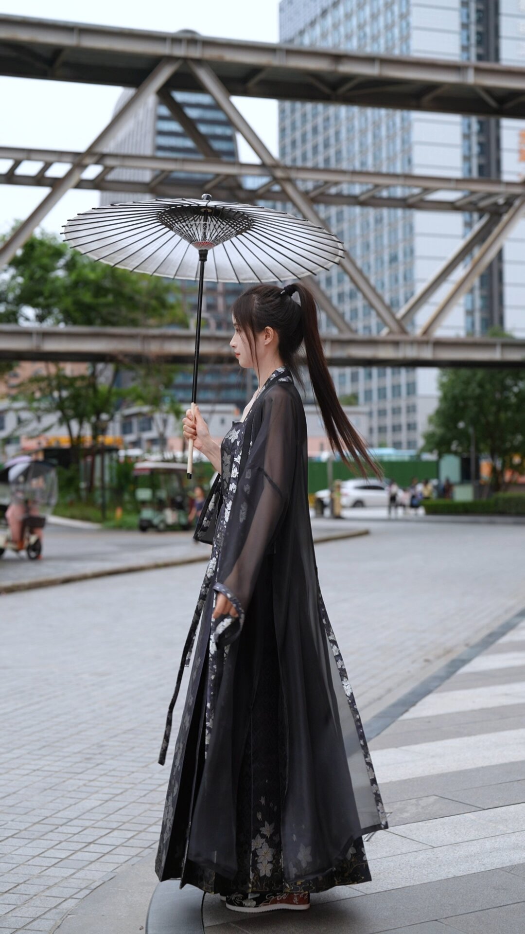 Mini Equestrian Style:A 150cm-Friendly Horseface Skirt Ensemble