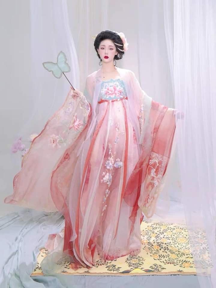 Childrens Hanfu Skirts:A Glimpse into Traditional Chinese Fashion for Little Girls Childrens Hanfu Skirts:A Glimpse into Traditional Chinese Fashion for Little Girls