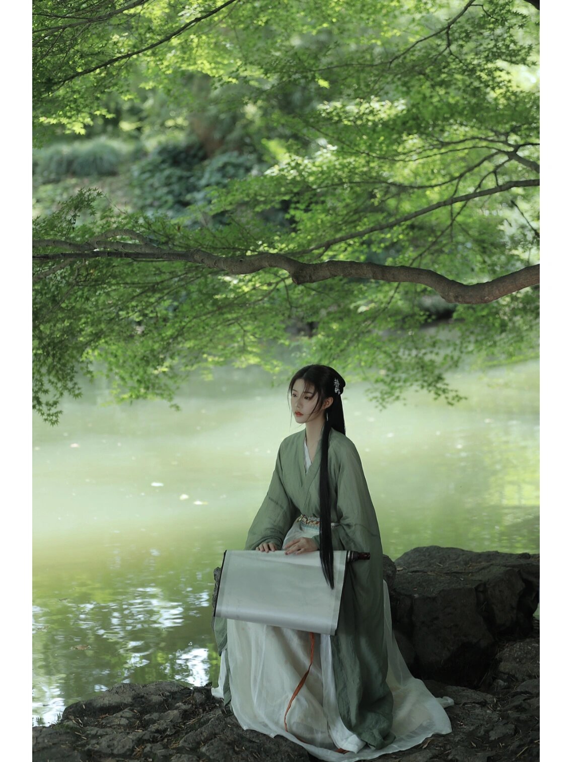 Chinese-Style Cheongsam Blouse for Women in Summer Chinese-Style Cheongsam Blouse for Women in Summer