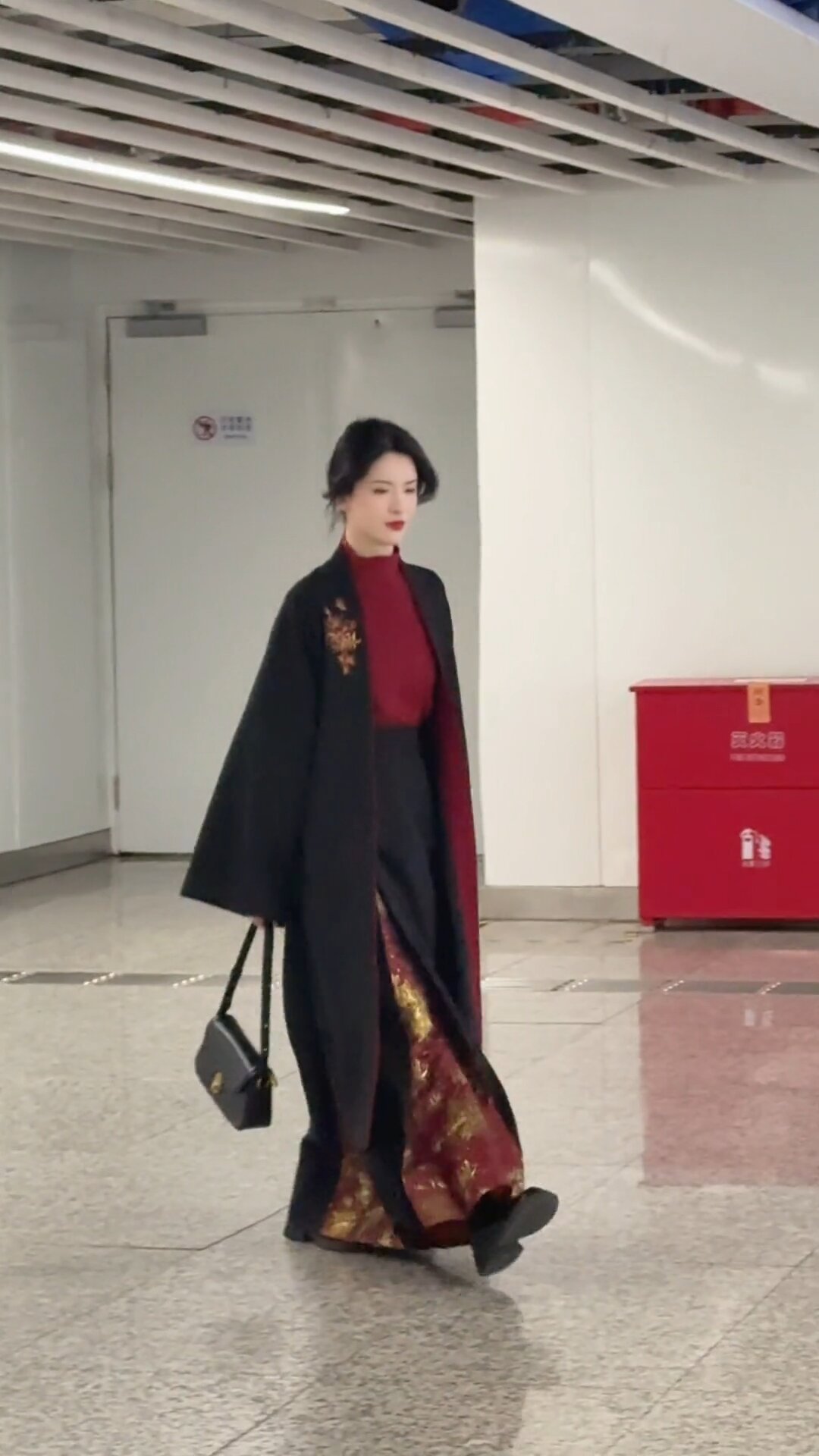 Hanfu Fashion:Exploring the Traditional Chinese Headwear Hanfu Fashion:Exploring the Traditional Chinese Headwear