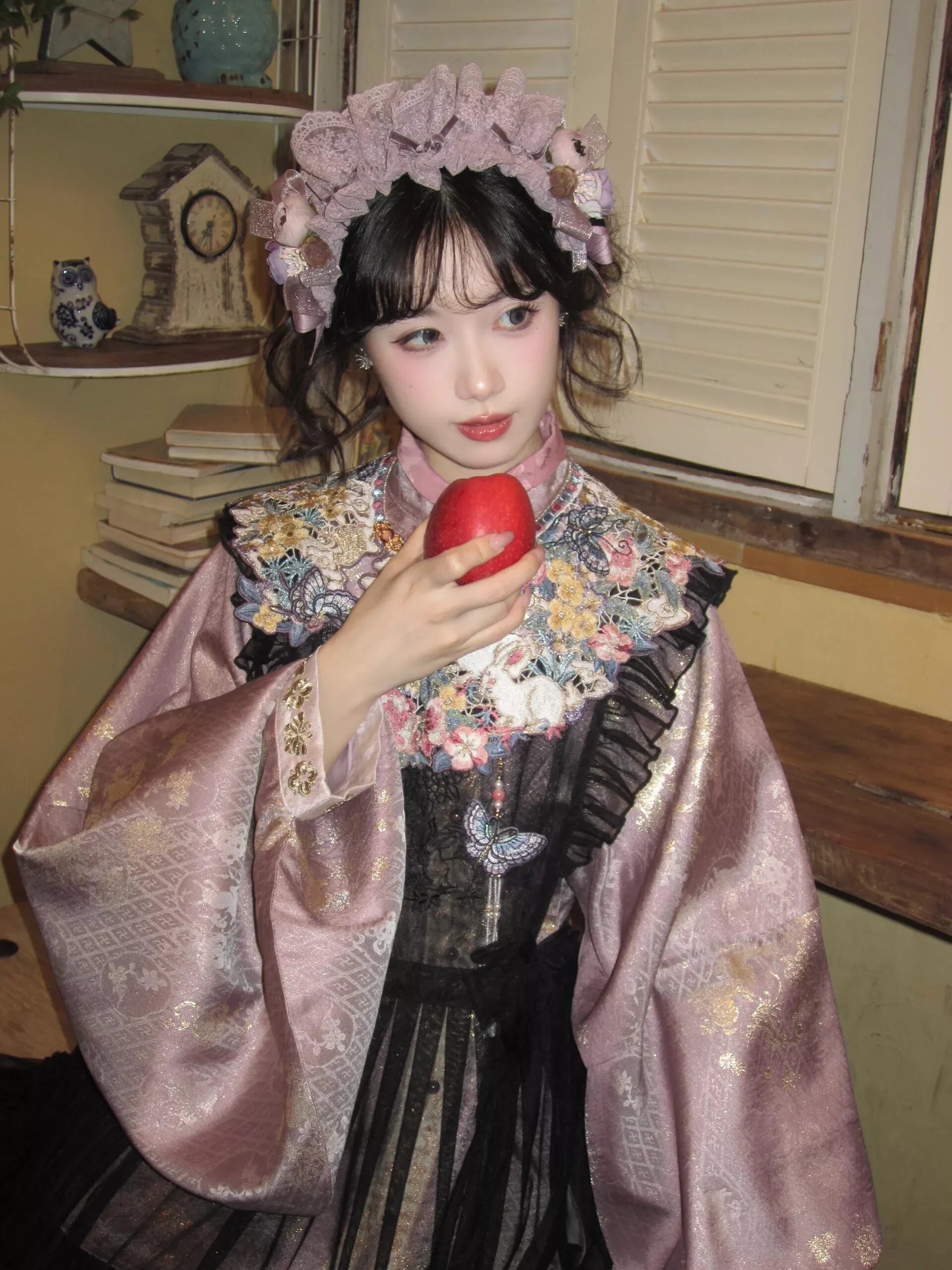 Autumn Woodland Original Hanfu:A Journey into Traditional Chinese Elegance Autumn Woodland Original Hanfu:A Journey into Traditional Chinese Elegance