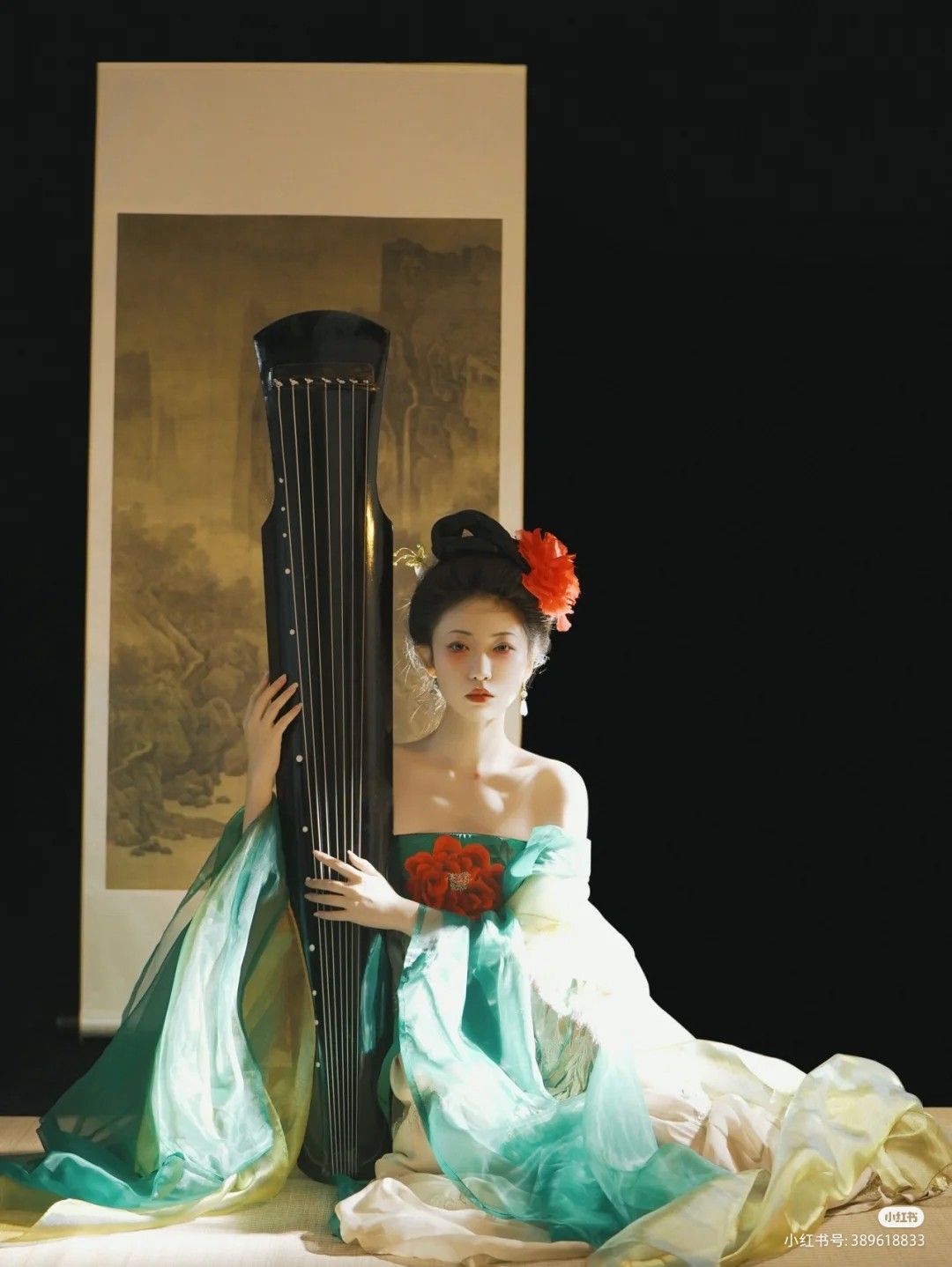 The Elegance of Long-sleeved Hanfu for Young Girls The Elegance of Long-sleeved Hanfu for Young Girls