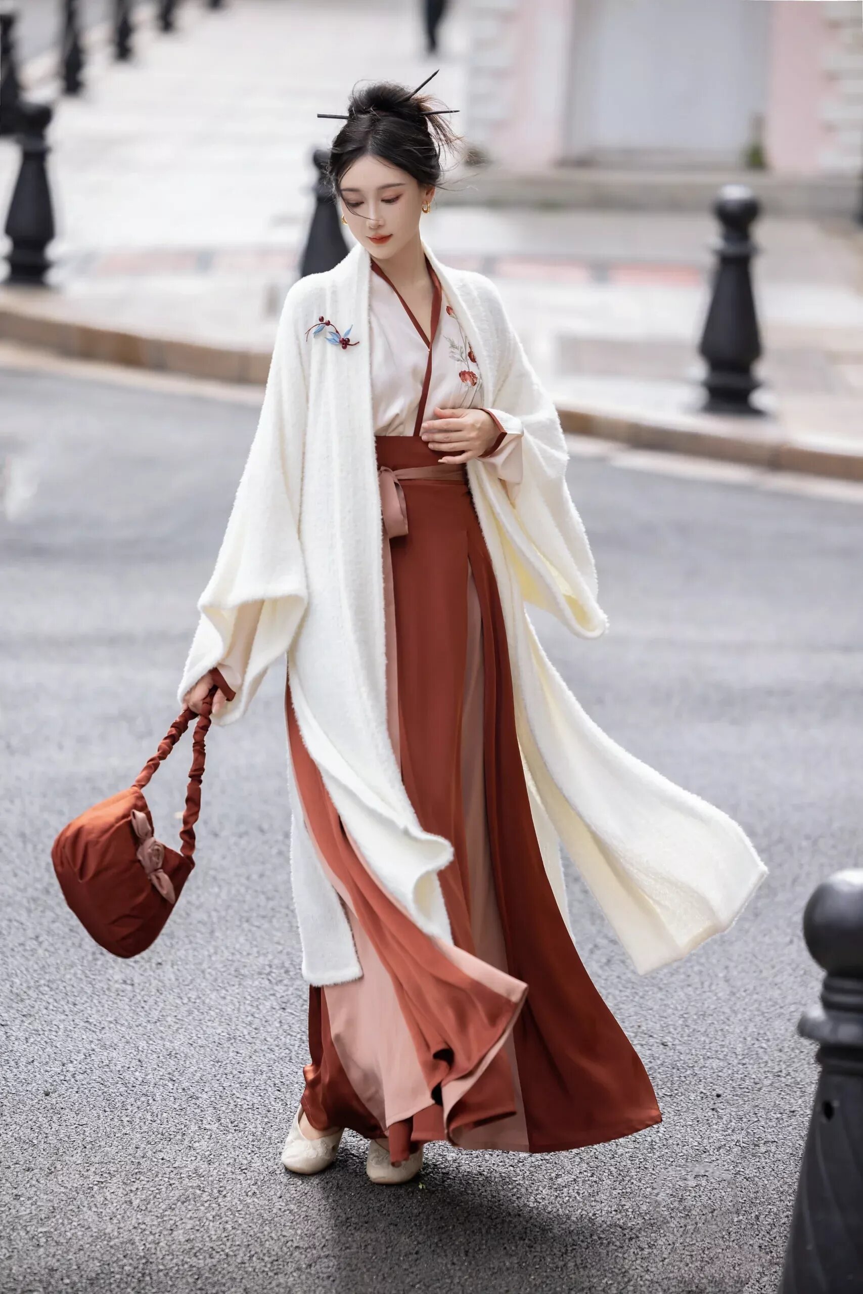Summer Princess Style:The Delicate Charm of Girls Hanfu Dress and Skirt Summer Princess Style:The Delicate Charm of Girls Hanfu Dress and Skirt