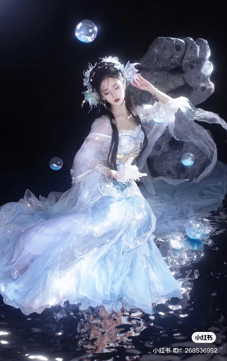 Elegance in Traditional Chinese Style:Aijias New Chinese-Style Cheongsam Elegance in Traditional Chinese Style:Aijias New Chinese-Style Cheongsam