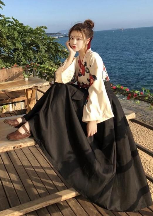 New Chinese Style Cheongsam for Summer Women New Chinese Style Cheongsam for Summer Women