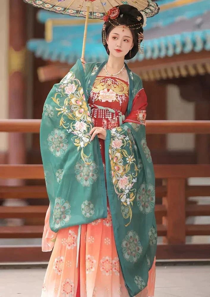 Childrens Cheongsam Dress:A Spring and Autumn Fashion Statement
