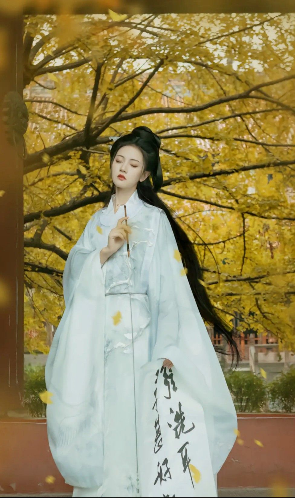 Winter Childrens Traditional Hanfu Costumes for Girls:A Guide to Stylish and Warm Options Winter Childrens Traditional Hanfu Costumes for Girls:A Guide to Stylish and Warm Options