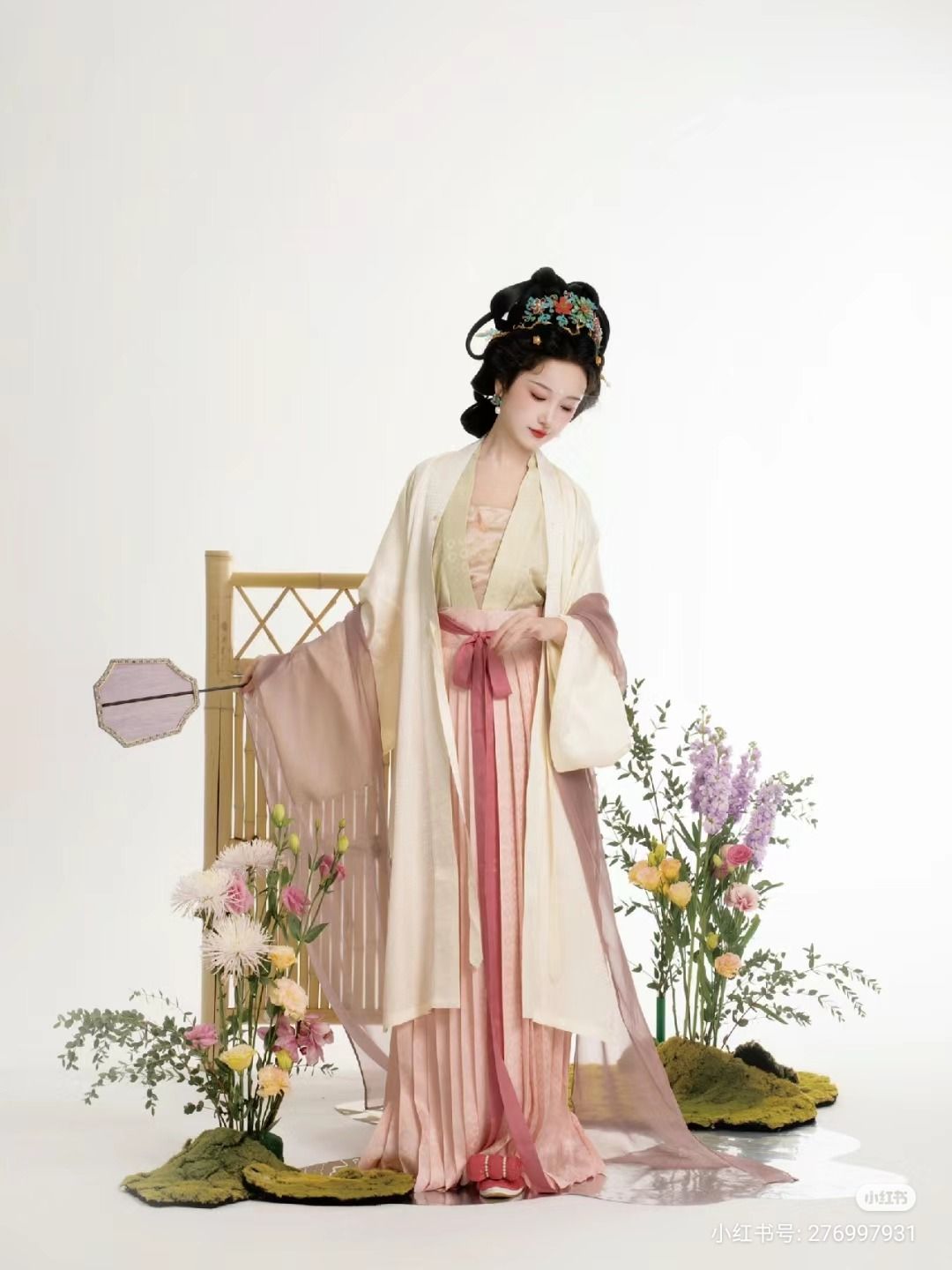 Tang Dream Cheongsam Fashion on Douyin:The Revival of Traditional Elegance Tang Dream Cheongsam Fashion on Douyin:The Revival of Traditional Elegance