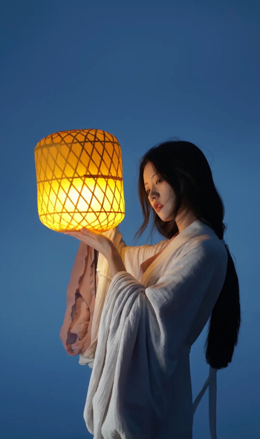 The Revival of Ishui Hanfu:Unraveling the Essence of Traditional Chinese Clothing The Revival of Ishui Hanfu:Unraveling the Essence of Traditional Chinese Clothing