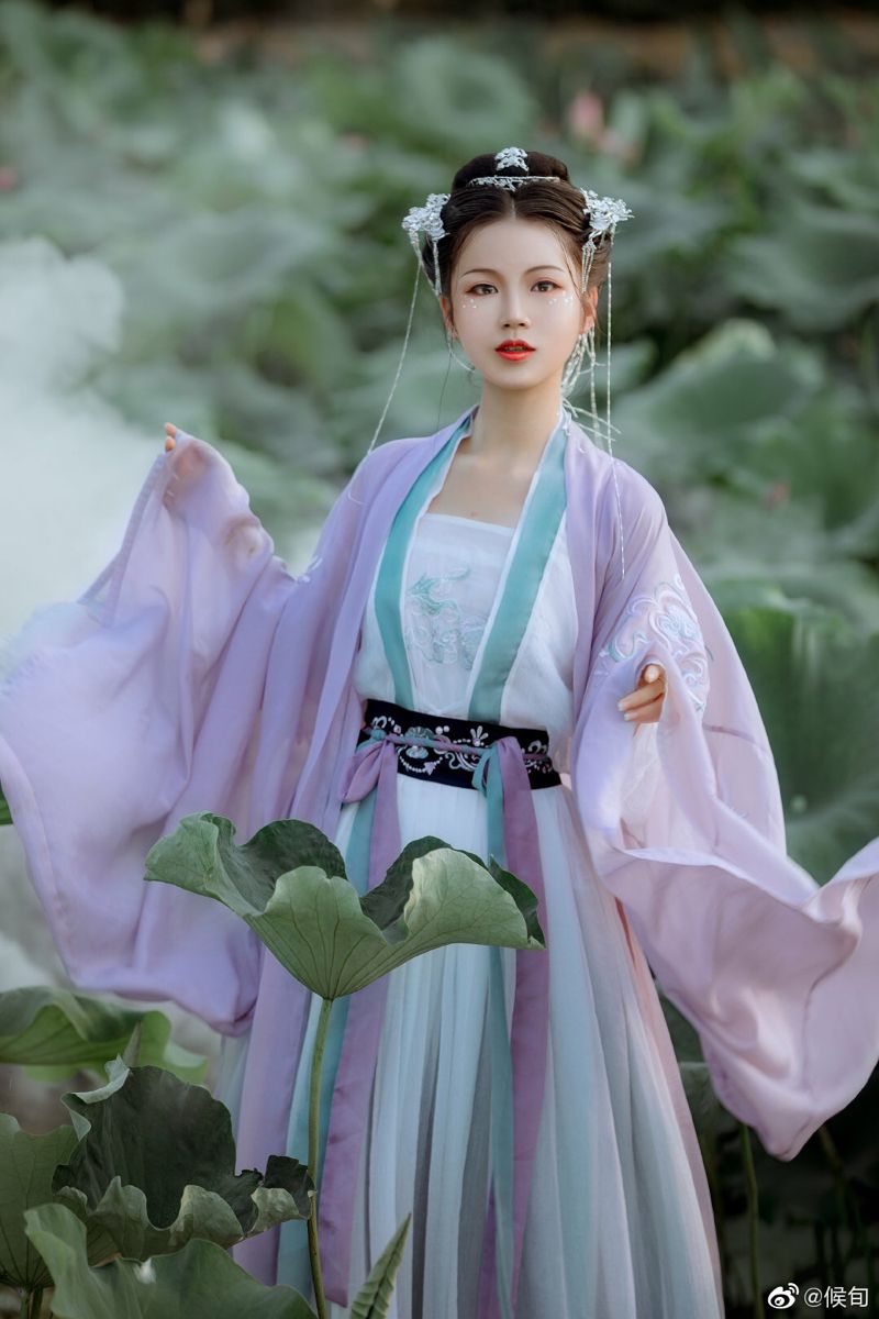 Elegant Summer Wedding Cheongsam:Ordering Your Dream Pre-Wedding Gown Elegant Summer Wedding Cheongsam:Ordering Your Dream Pre-Wedding Gown
