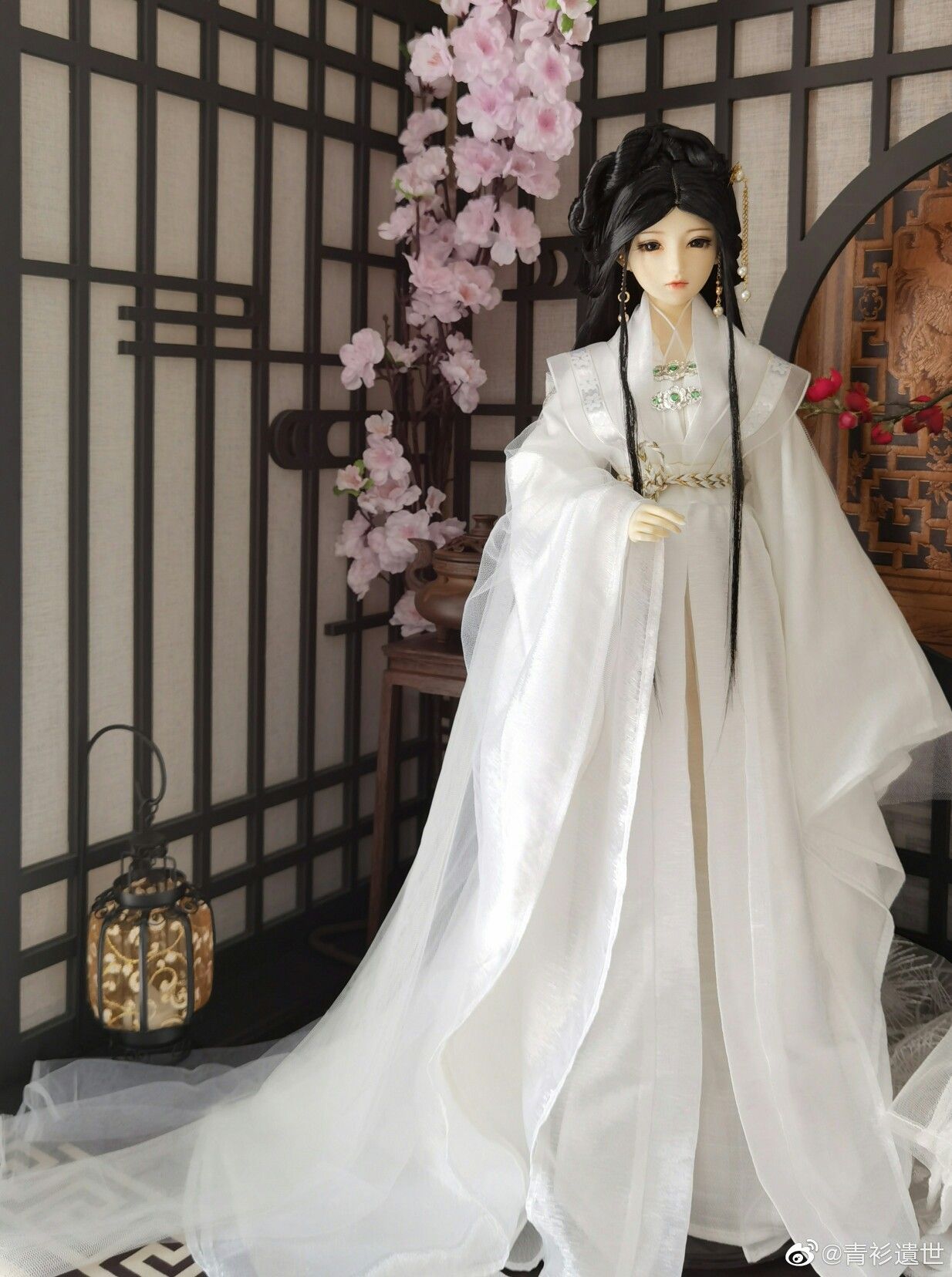 Reinventing Traditional Elegance:The Modern Girls Hanfu Dress Reinventing Traditional Elegance:The Modern Girls Hanfu Dress