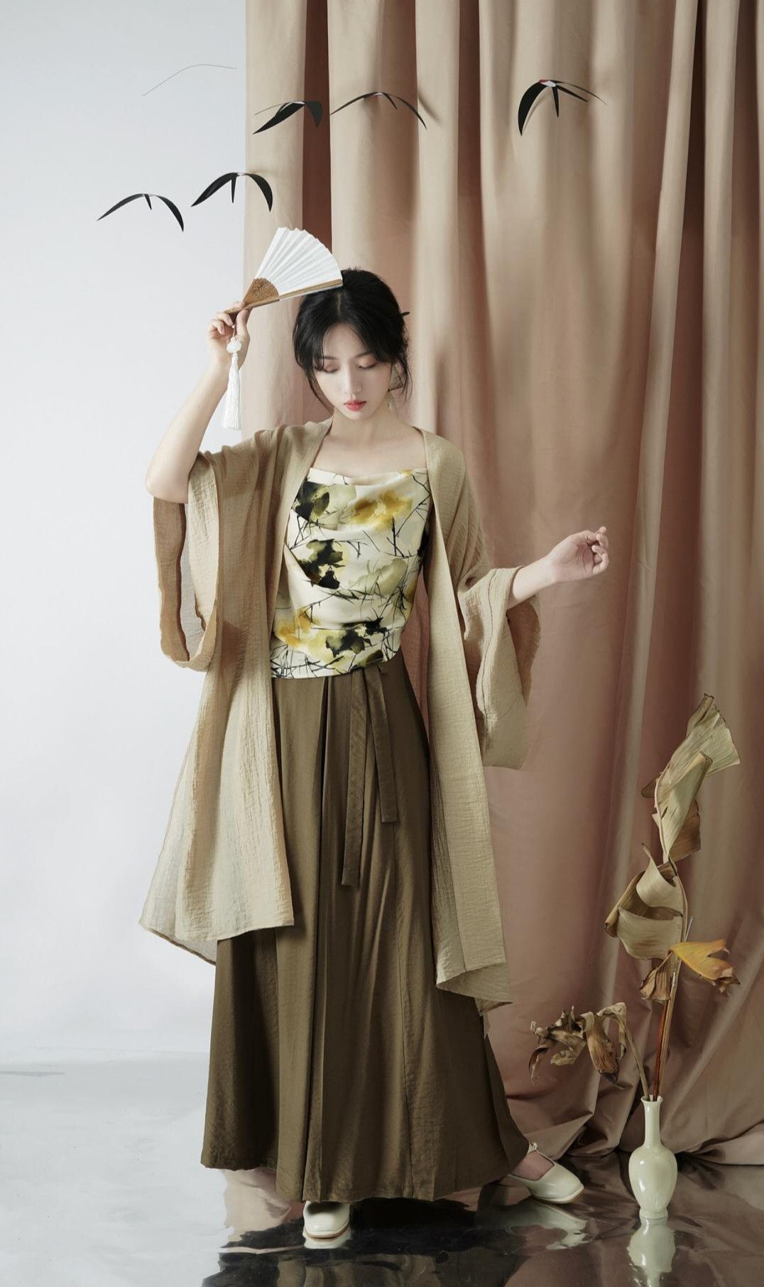 Hanfu Shoes for Women in Summer:Exploring the Beauty of Traditional Chinese Footwear Hanfu Shoes for Women in Summer:Exploring the Beauty of Traditional Chinese Footwear