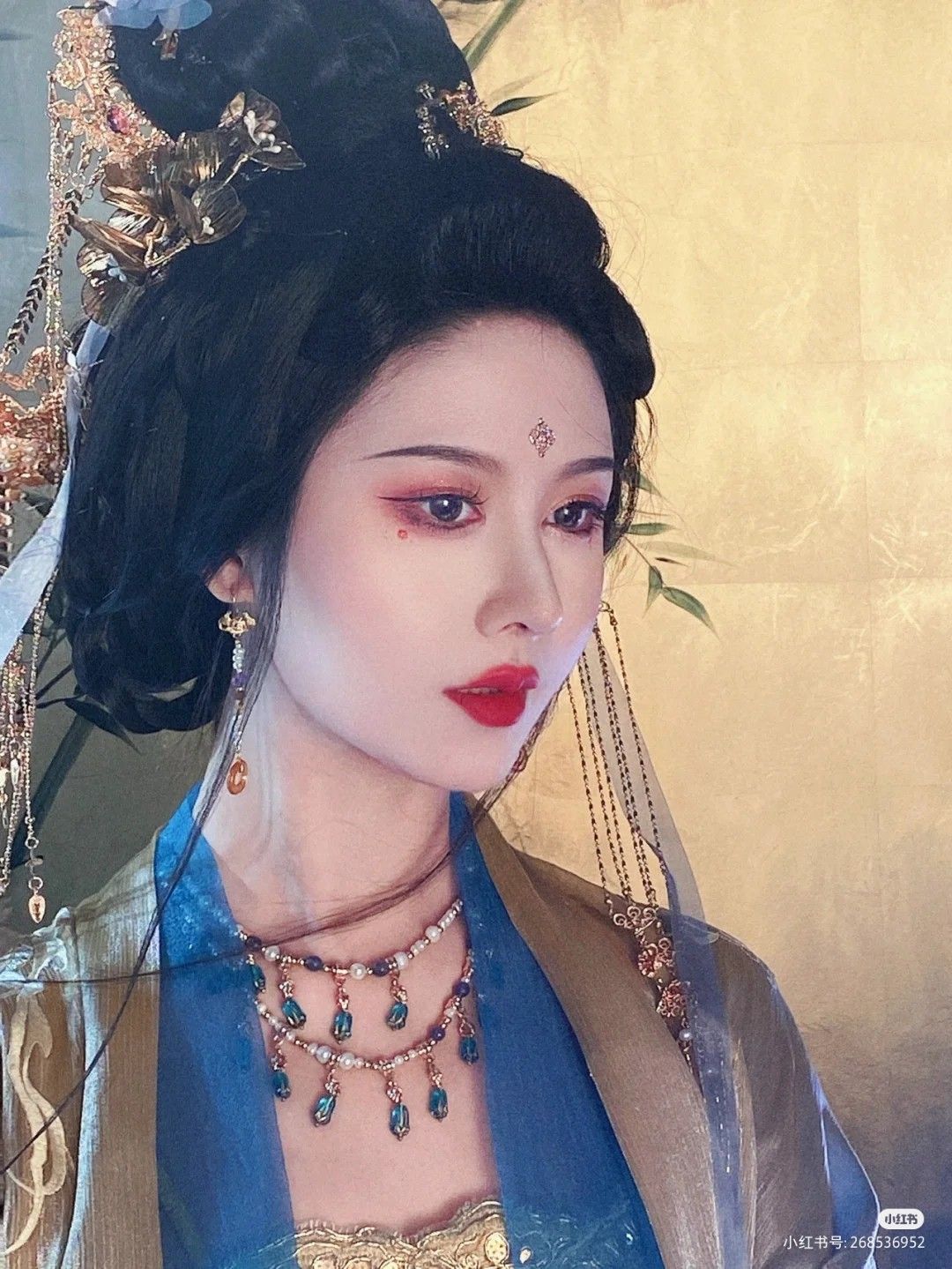 Original Design of Winter Hanfu Hooded Robes:Embracing Traditional Elegance in the Cold Season