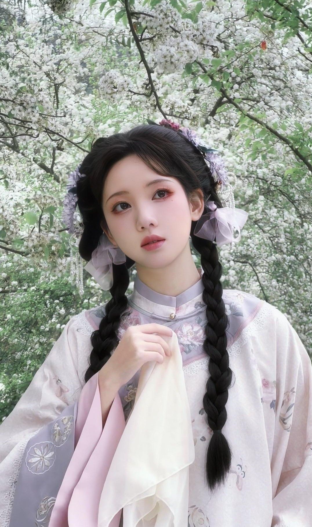 Drunken Raindrops and Fairy-Inspired Original Hanfu:The Journey of Zuiyuduo Xianbei Drunken Raindrops and Fairy-Inspired Original Hanfu:The Journey of Zuiyuduo Xianbei