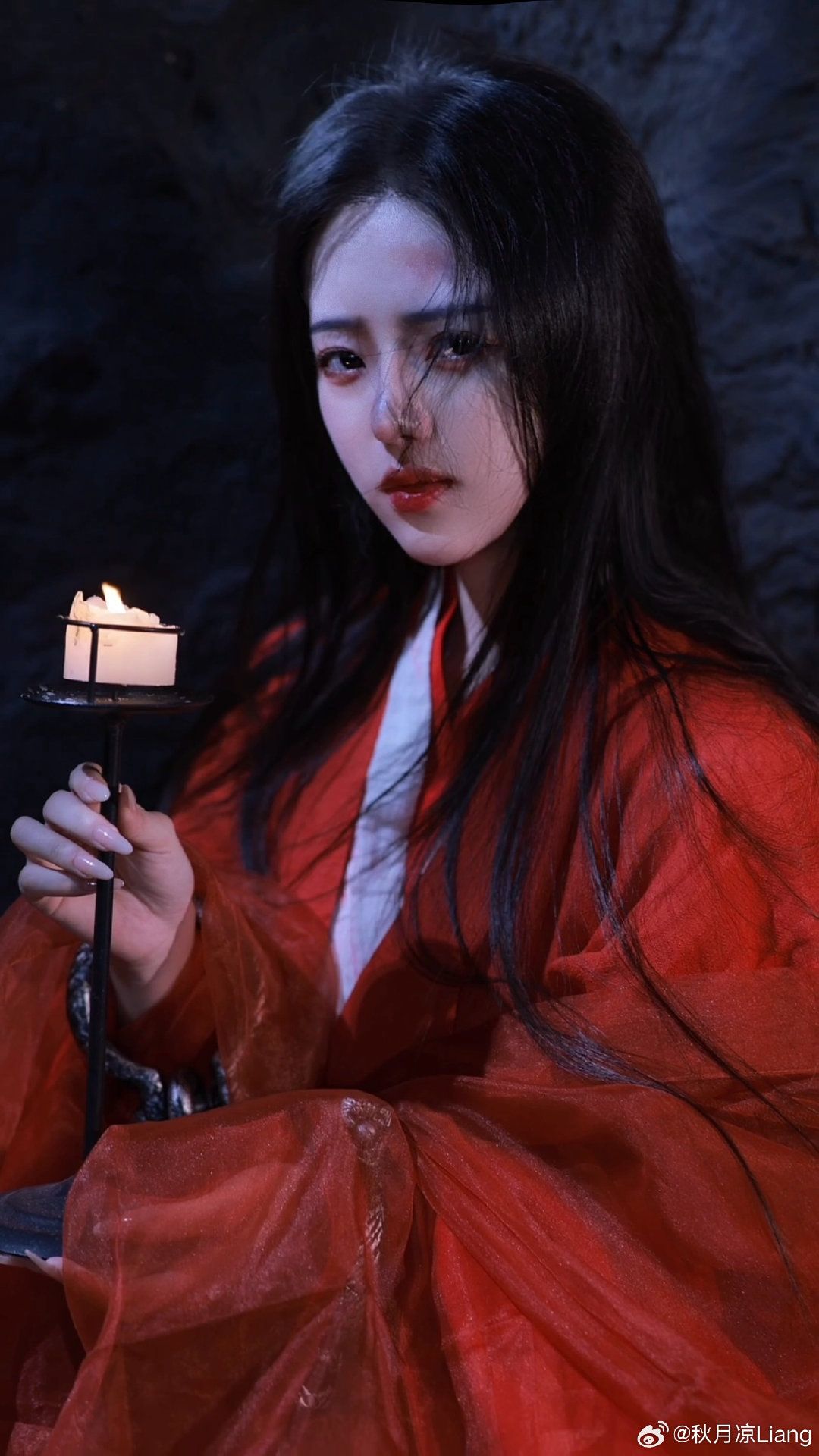 Baby Girls First Year in Traditional Hanfu Clothing Baby Girls First Year in Traditional Hanfu Clothing