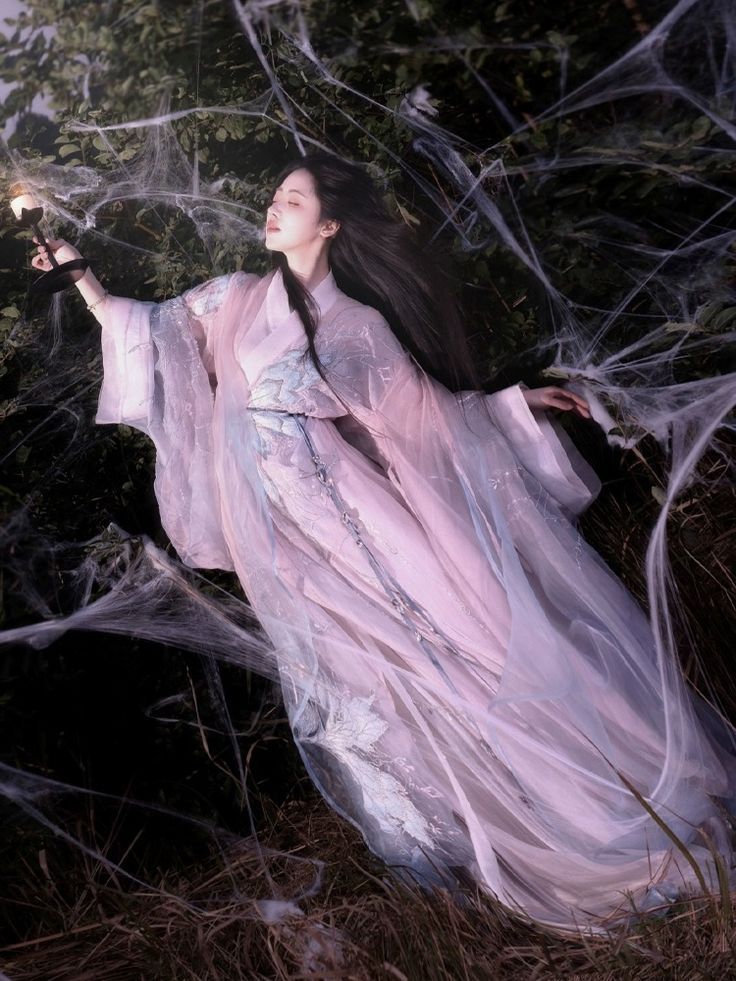 Lolitta-Style Hanfu:A Fairy-like Ethereal Journey Lolitta-Style Hanfu:A Fairy-like Ethereal Journey