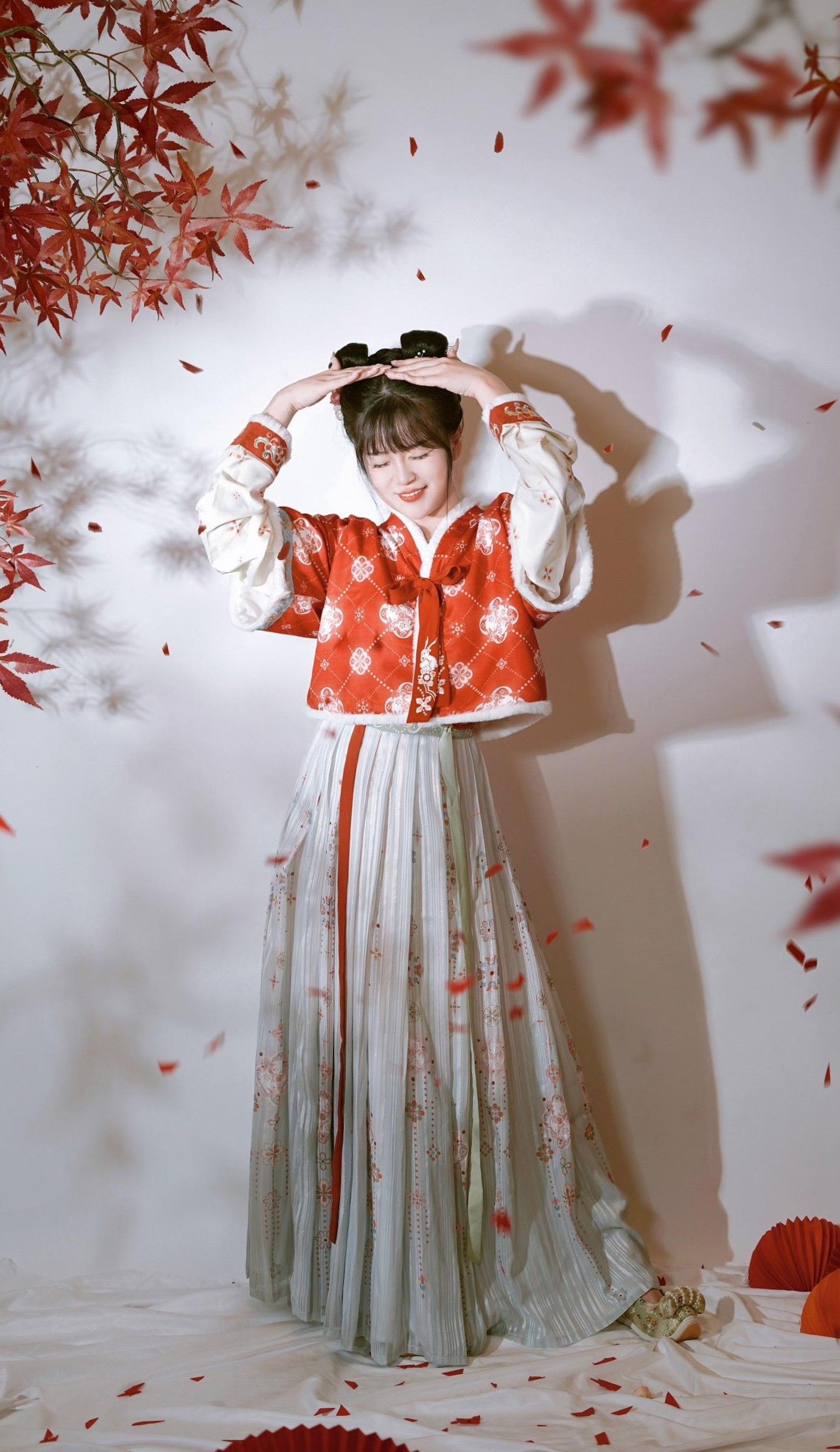 Ancient Chinese Childrenswear:The Enchanting Fairy Dress of Hanfu Style Ancient Chinese Childrenswear:The Enchanting Fairy Dress of Hanfu Style