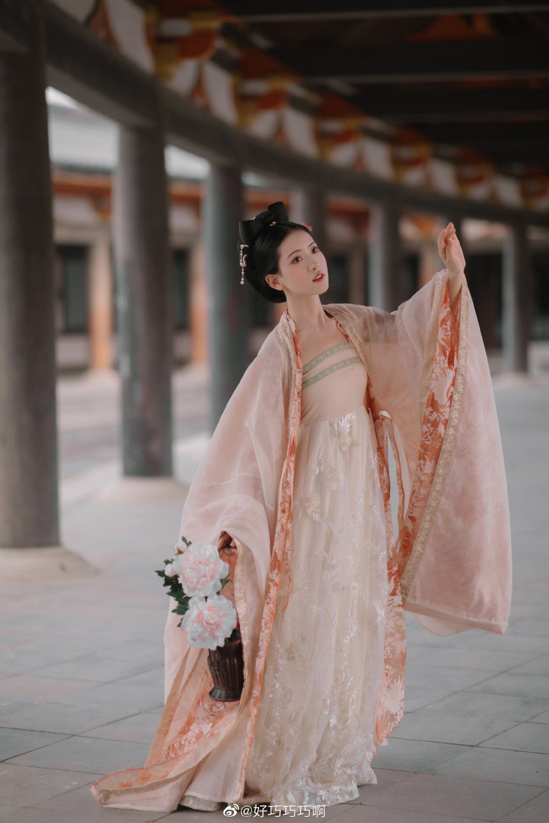 Fashionable Tangzhuang Chinese Style Womens Clothing Set Fashionable Tangzhuang Chinese Style Womens Clothing Set