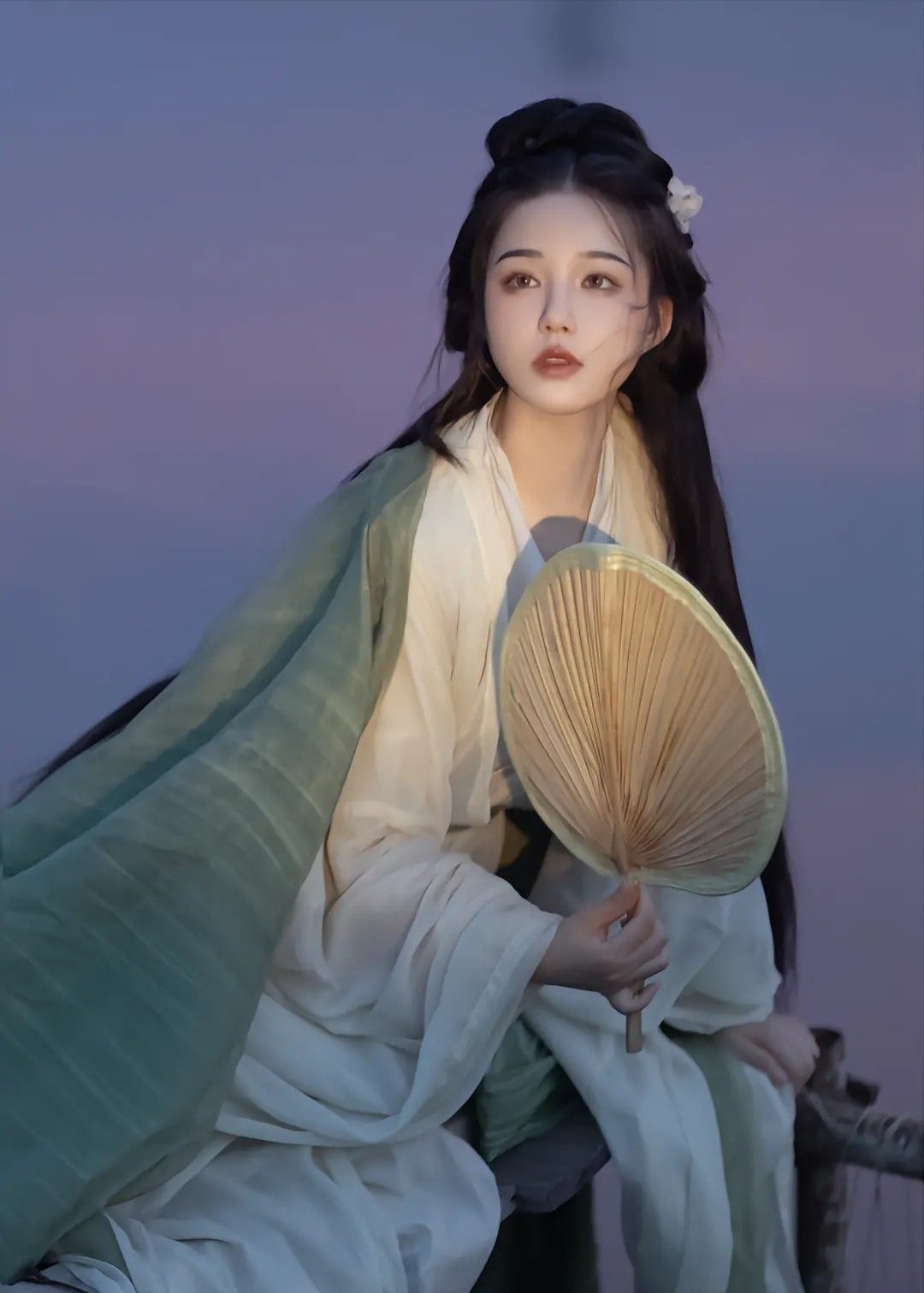 Miao Ethnic Hanfu Fashion for Young Girls in the South China Mountains Miao Ethnic Hanfu Fashion for Young Girls in the South China Mountains