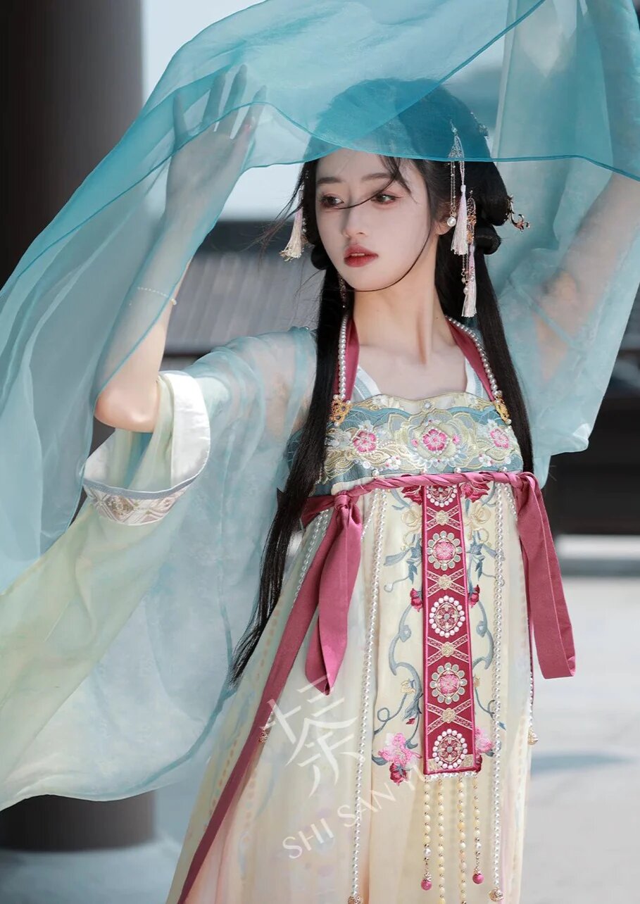 2023 New Childrens Hanfu Fashion for Girls:The Essence of Traditional Elegance 2023 New Childrens Hanfu Fashion for Girls:The Essence of Traditional Elegance