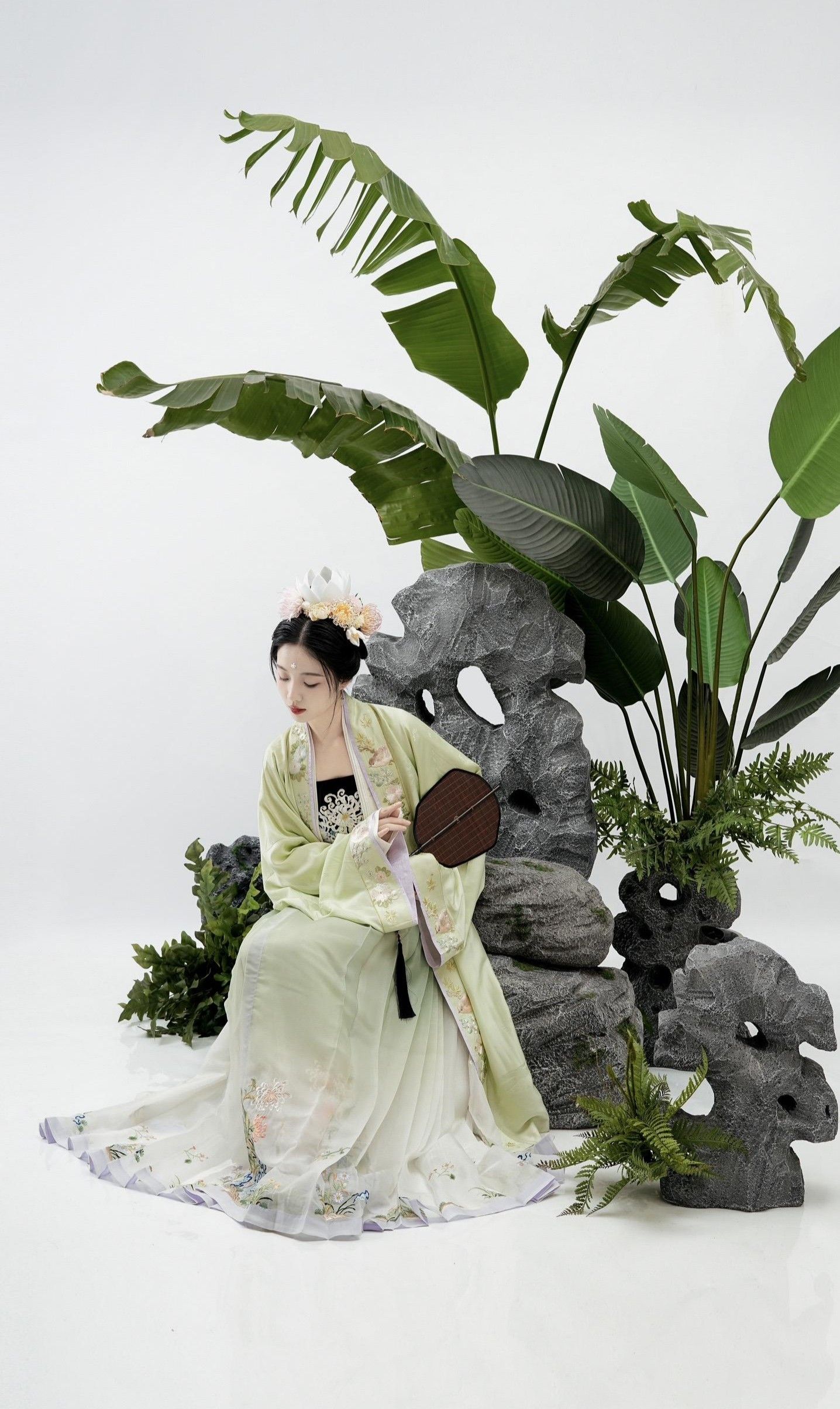The Splendor of Tang-Style Hanfu:A Princess Journey Through Time The Splendor of Tang-Style Hanfu:A Princess Journey Through Time