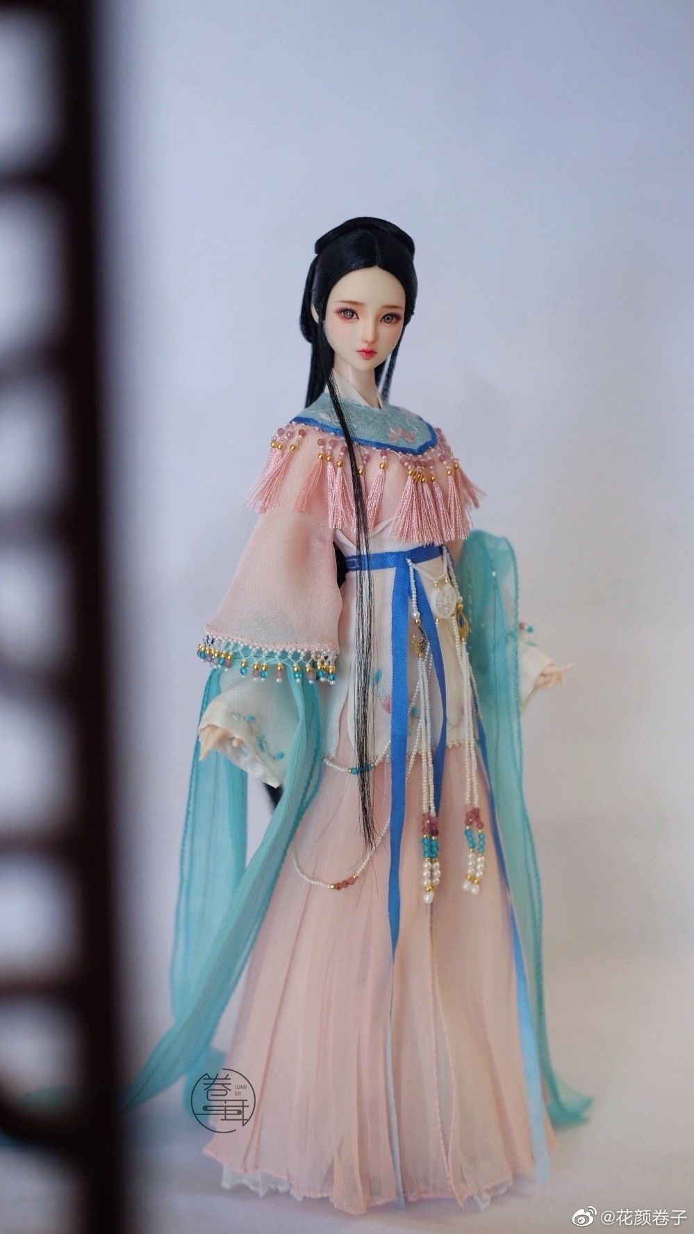 Engaged in Traditional Splendor:The Story of a Tang Suit Bride Engaged in Traditional Splendor:The Story of a Tang Suit Bride