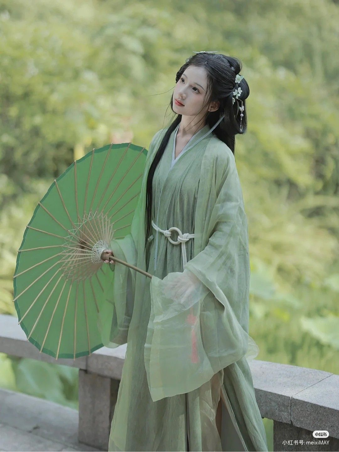 Ancient Costume Integration:The Evolution of Hanfu and Wigs into a Unifying Fashion Statement Ancient Costume Integration:The Evolution of Hanfu and Wigs into a Unifying Fashion Statement