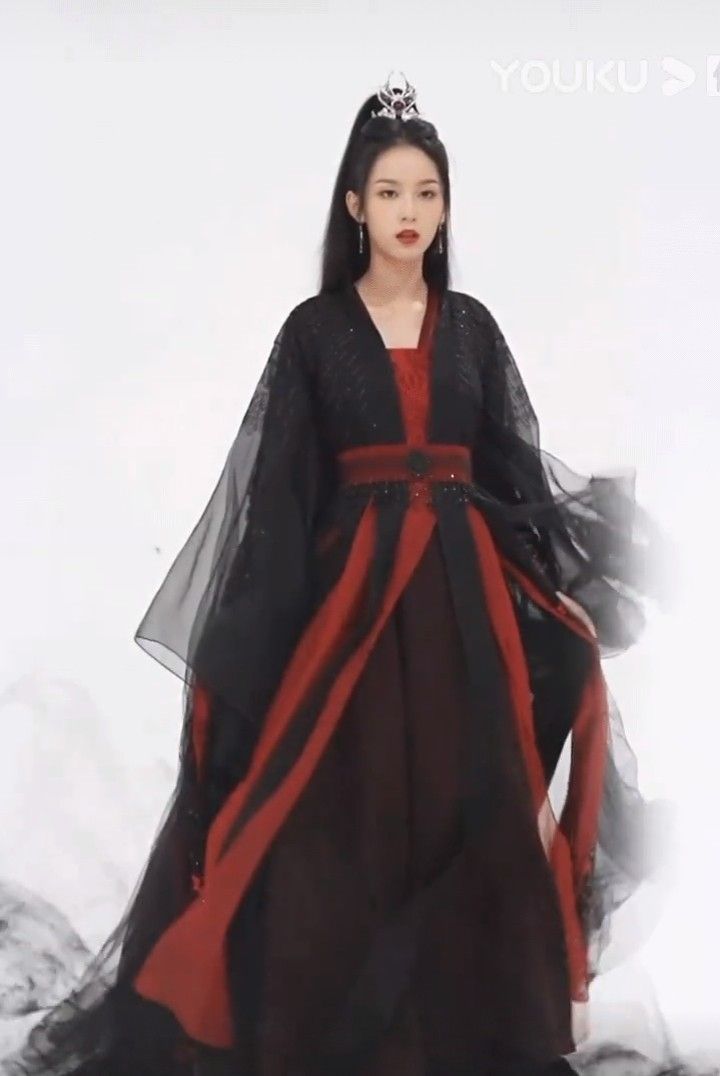 The Allure of the Qipao Dress:The Ode to Traditional Chinese Elegance The Allure of the Qipao Dress:The Ode to Traditional Chinese Elegance