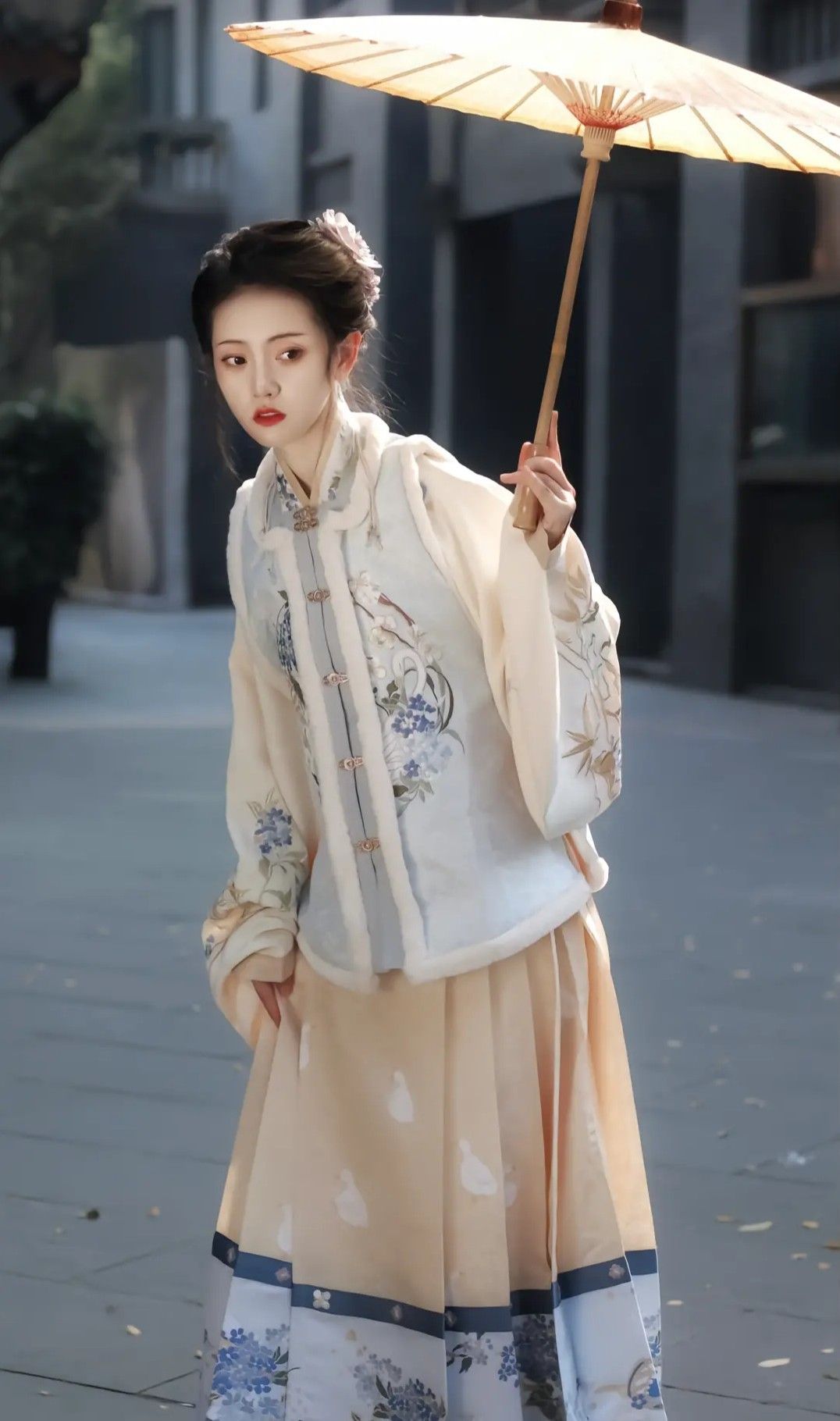 Hanfu Blind Box:A Complete Set of Authentic Traditional Chinese Fashion Hanfu Blind Box:A Complete Set of Authentic Traditional Chinese Fashion
