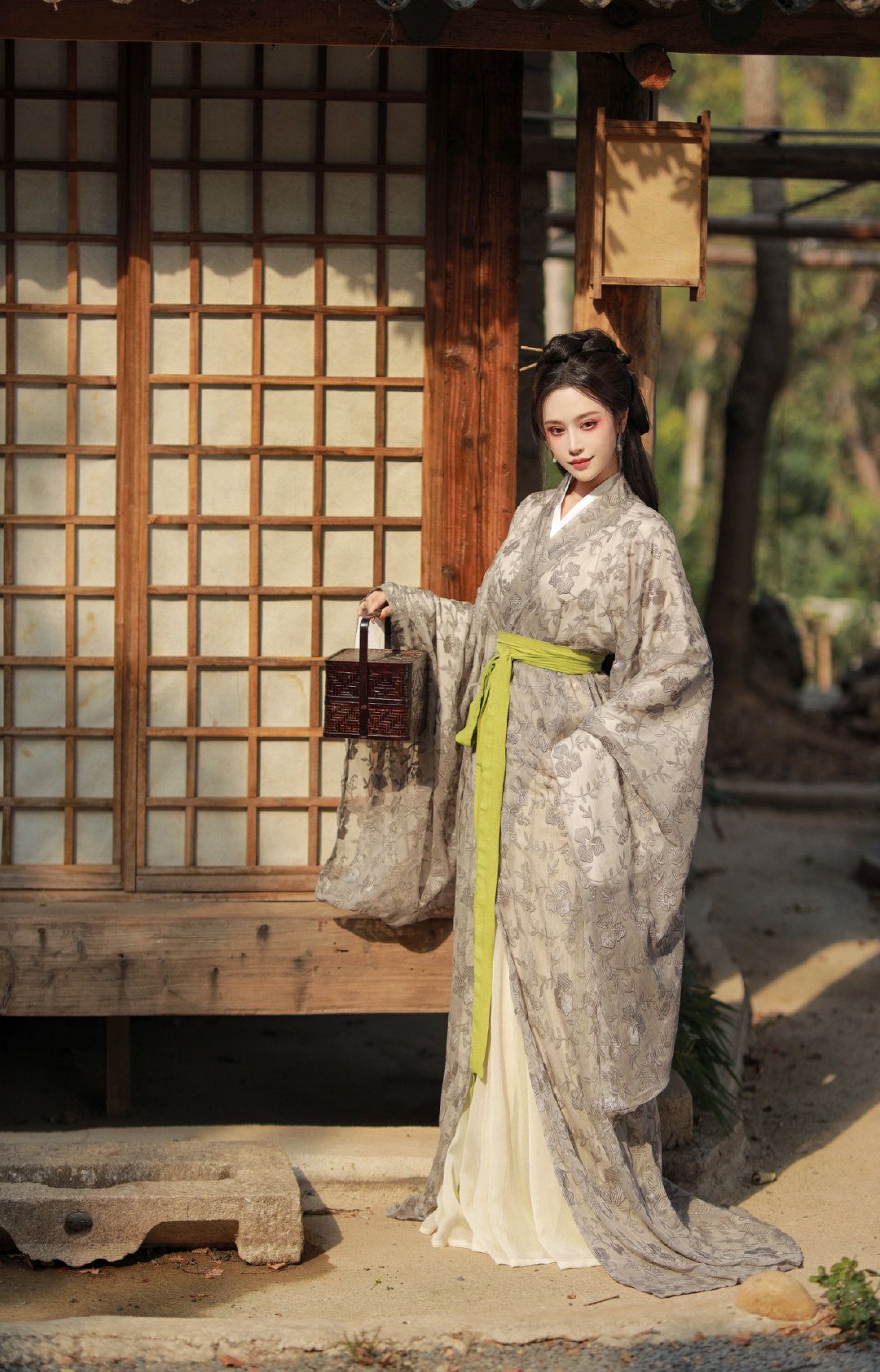 Childrens Traditional Chinese Cheongsam Dancewear:Embracing the Essence of Ancient Style Childrens Traditional Chinese Cheongsam Dancewear:Embracing the Essence of Ancient Style