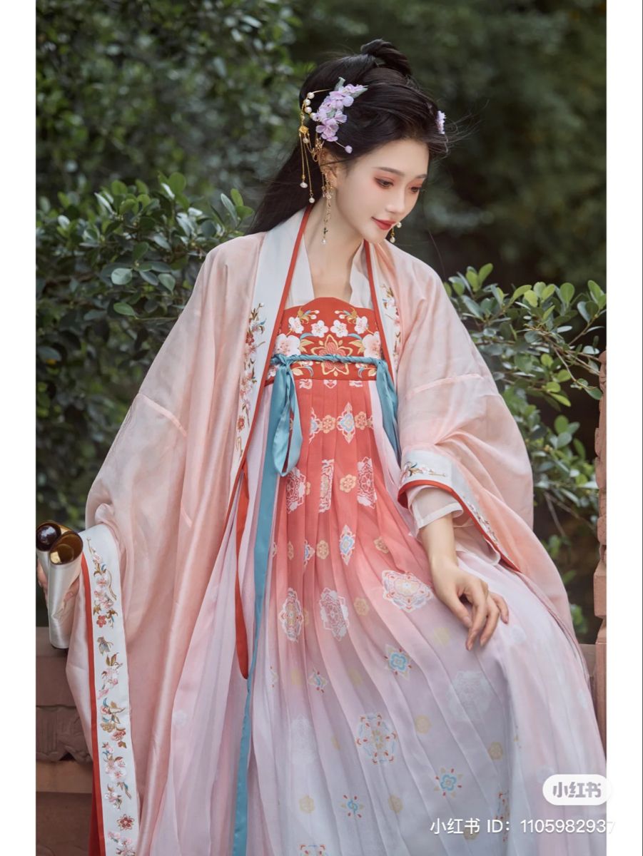 The Revival of Youth Cheongsam:Embracing Traditional Elegance The Revival of Youth Cheongsam:Embracing Traditional Elegance