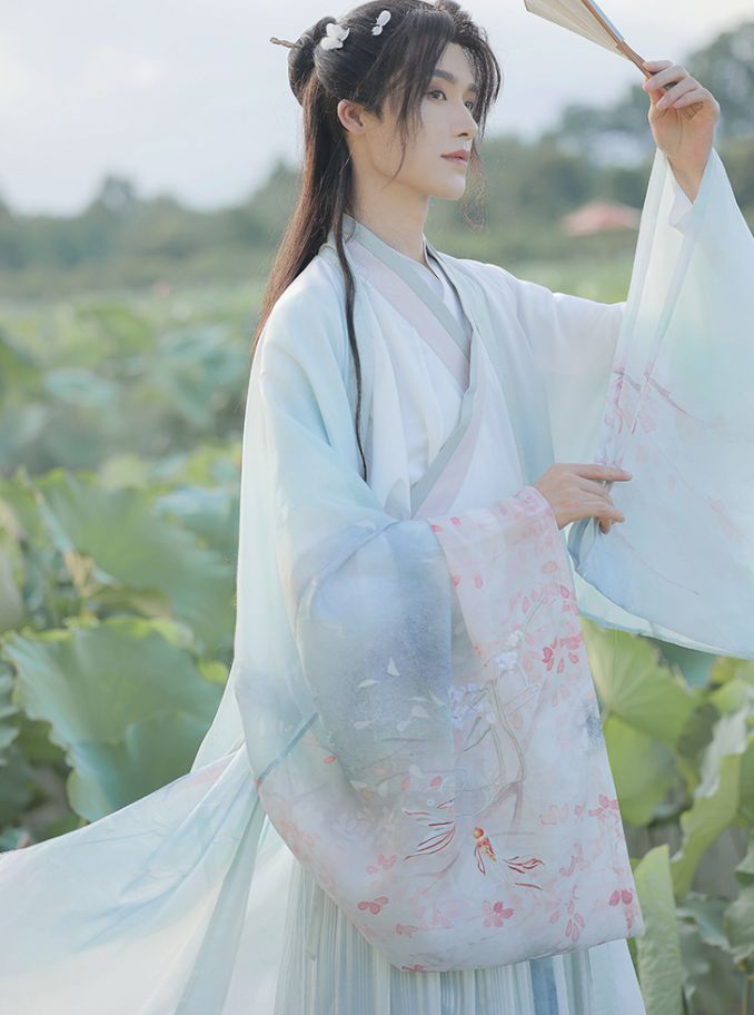 Affordable Hanfu:The Rise of Sub-dollar Costumes in Modern Fashion Affordable Hanfu:The Rise of Sub-dollar Costumes in Modern Fashion