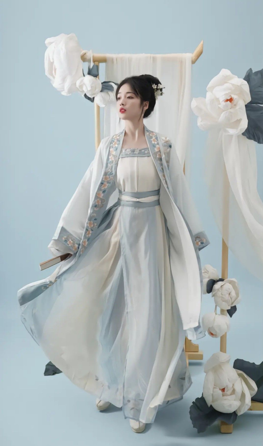 The Elegance of Qipao for a Traditional Wedding The Elegance of Qipao for a Traditional Wedding