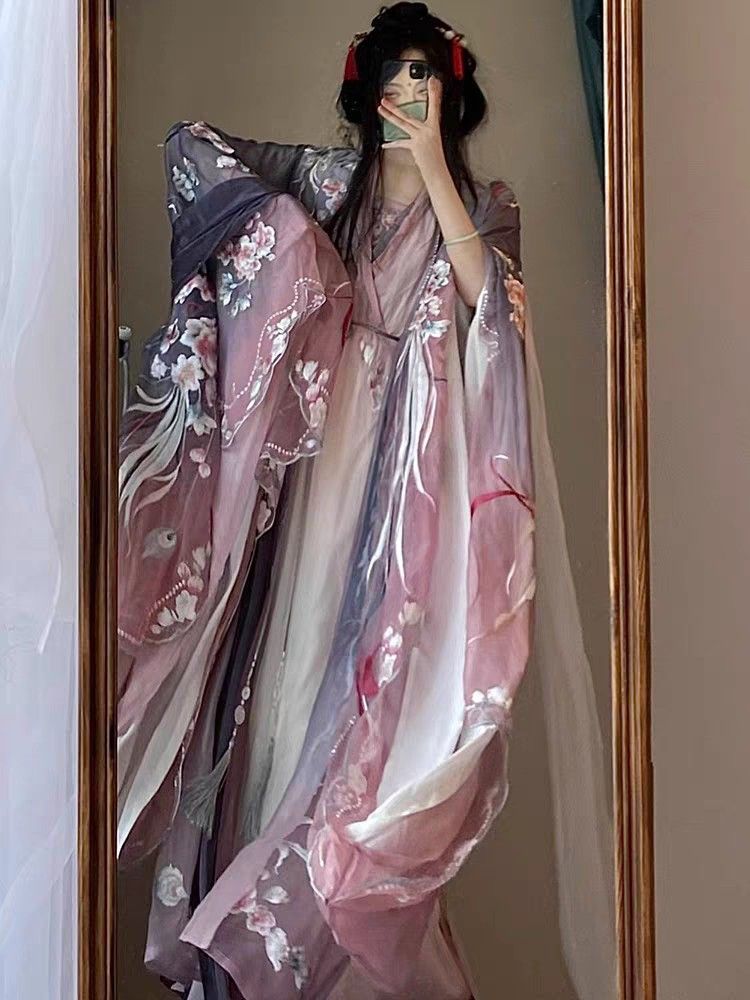 Winter Fashion:Exploring the Beauty of Plus-Size Hanfu Traditional Chinese Clothing Winter Fashion:Exploring the Beauty of Plus-Size Hanfu Traditional Chinese Clothing