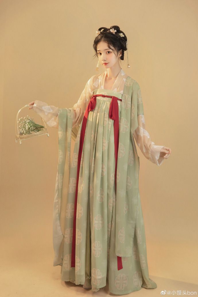The Enchantment of Blue Hanfu for Children The Enchantment of Blue Hanfu for Children