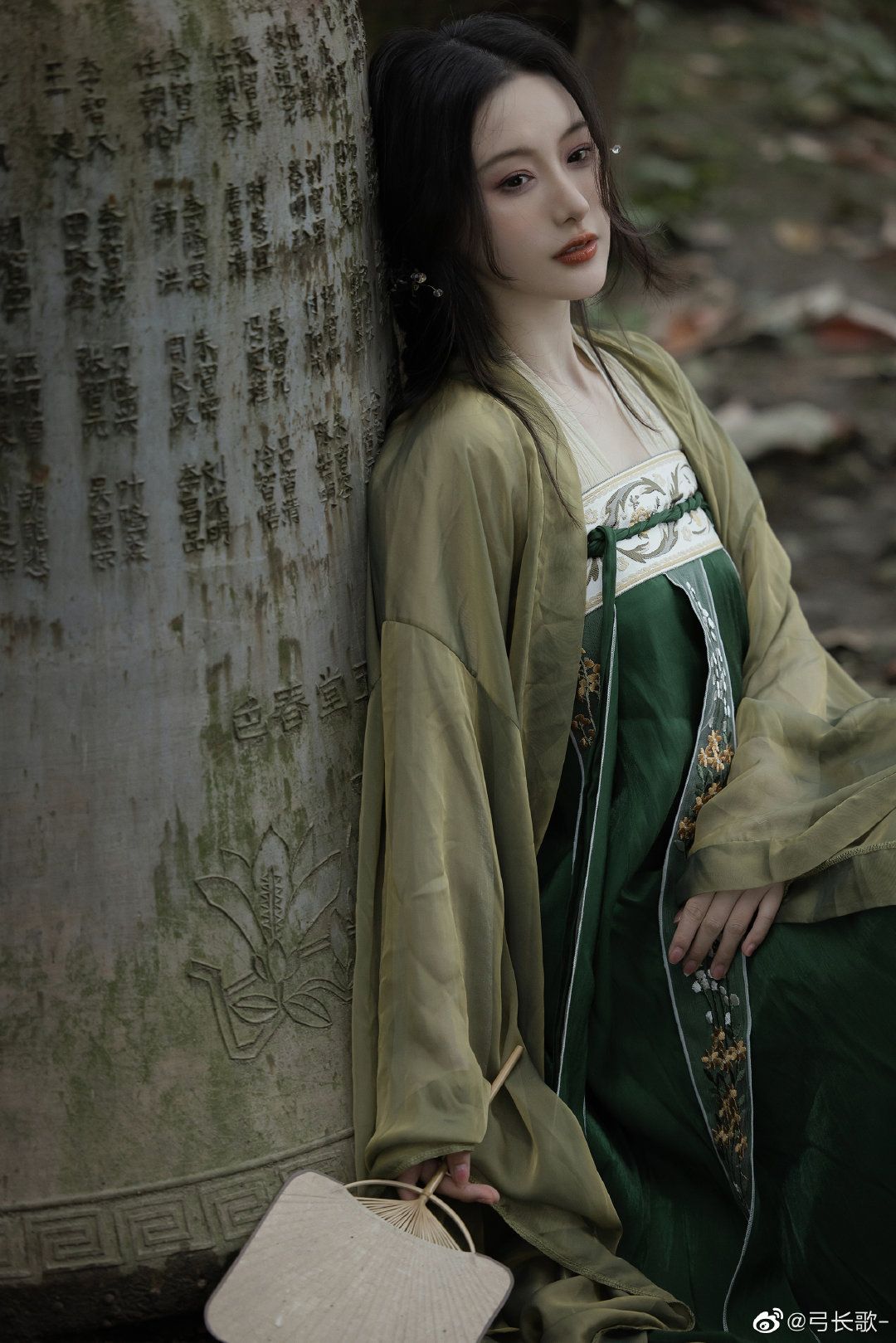 The Evolution of Skirt-Pants and Horseface Skirts:A Journey into Traditional Chinese Fashion The Evolution of Skirt-Pants and Horseface Skirts:A Journey into Traditional Chinese Fashion