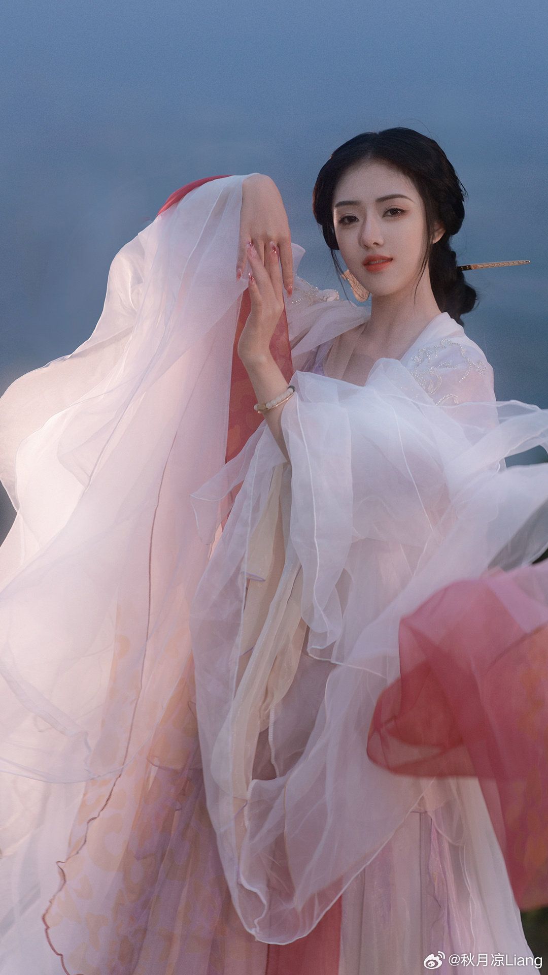 The Latest Sigrong Maiden Cheongsam Collection:A Glimpse into the Splendor of Traditional Elegance The Latest Sigrong Maiden Cheongsam Collection:A Glimpse into the Splendor of Traditional Elegance