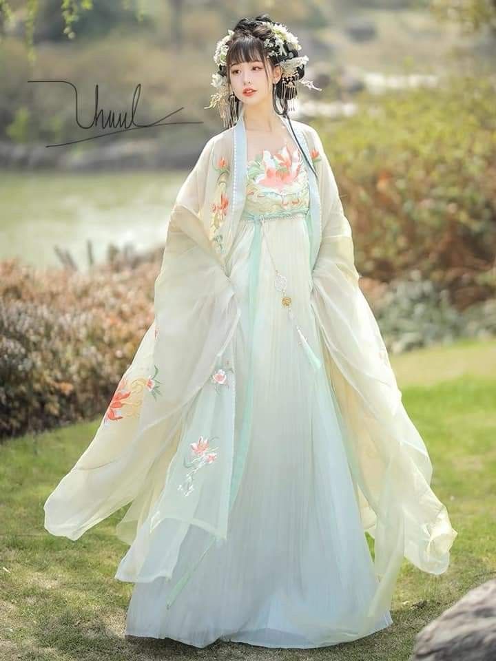 Summer-Ready Girls Cheongsam:Thin and Short Sleeve Qipao for Little Girls Summer-Ready Girls Cheongsam:Thin and Short Sleeve Qipao for Little Girls