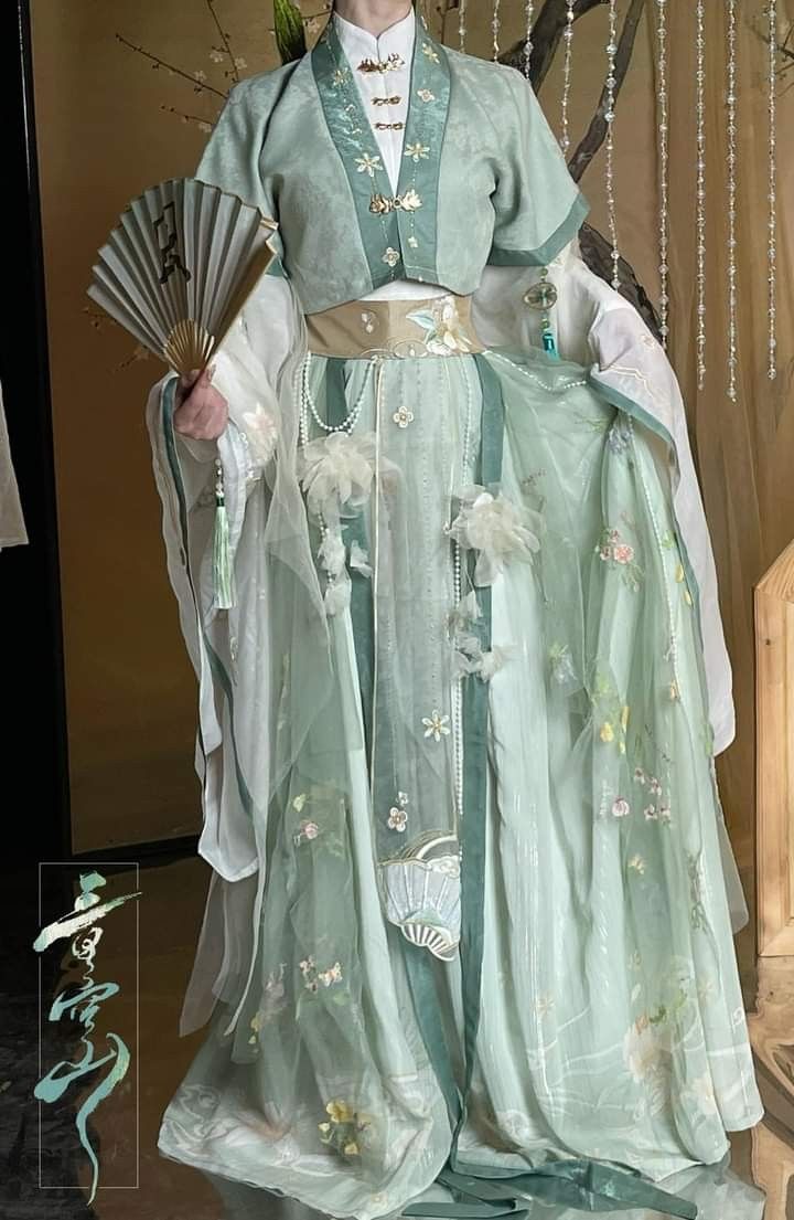 Ancient Chinese Hairstyles and Accessories:A Glimpse into Traditional Beauty Ancient Chinese Hairstyles and Accessories:A Glimpse into Traditional Beauty
